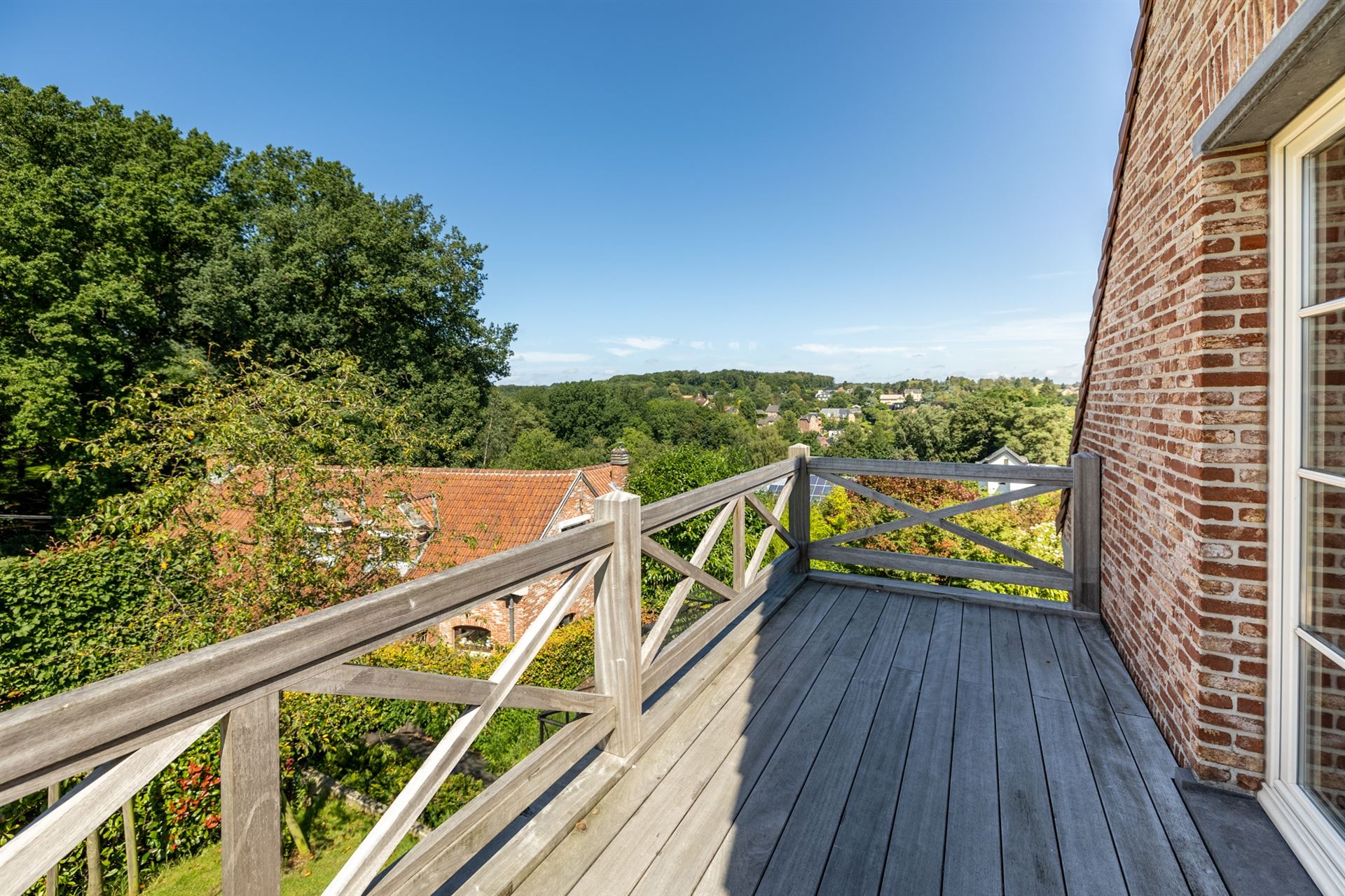 Prachtige, elegante villa op rustige locatie foto 21