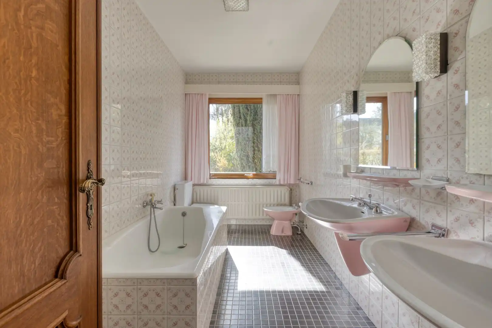 Rustig gelegen gelijkvloerse woning met 4 slpks op wandelafstand van het centrum van Mol !  foto 20