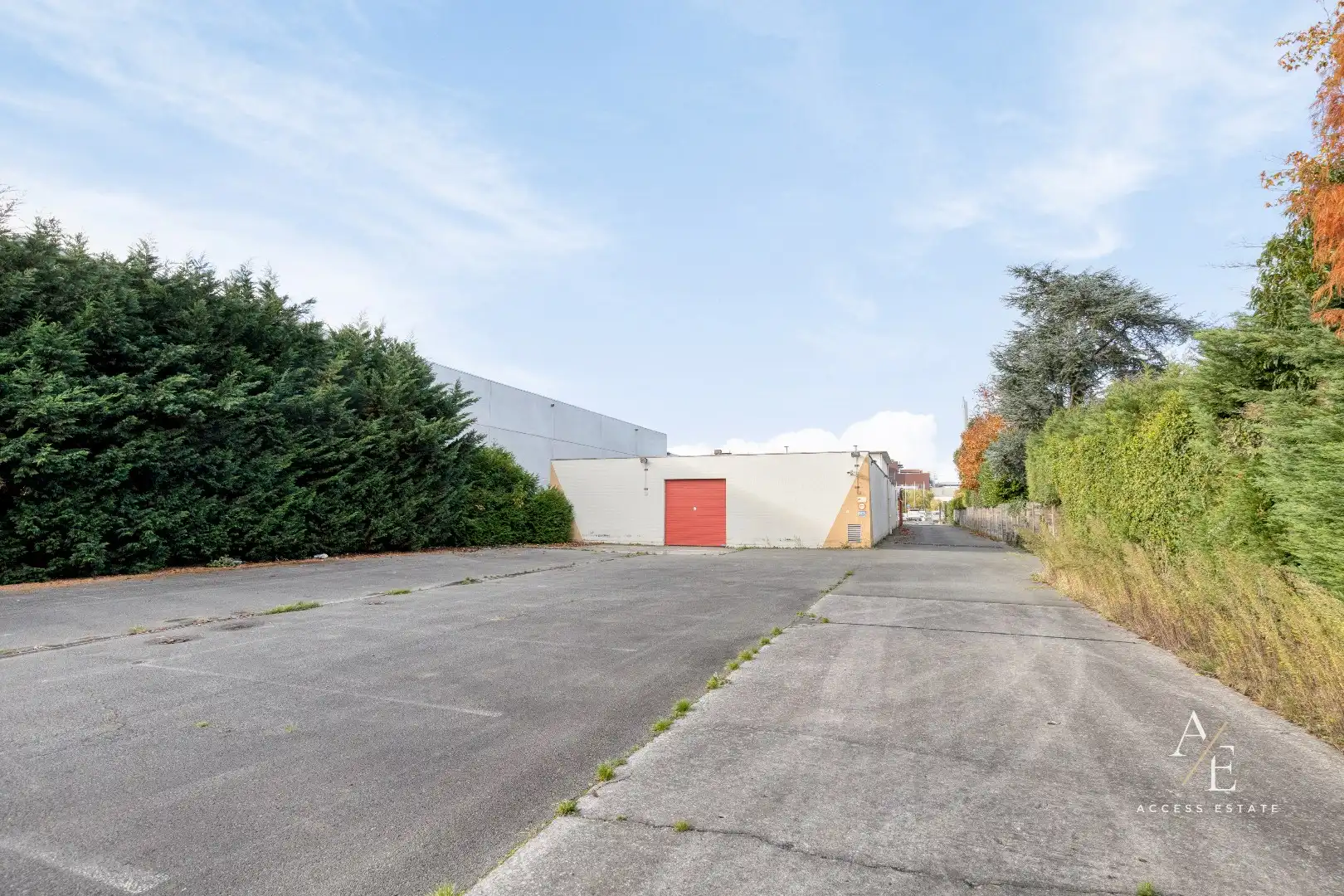 Commercieel gelegen grootwarenhuis op 4.255 m² (Kortrijksesteenweg) foto 5