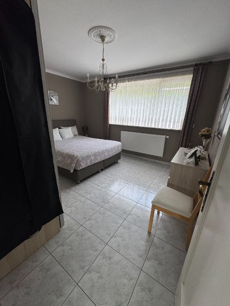 Instapklare woning met 3 slaapkamers en garage op 5a80 foto 11