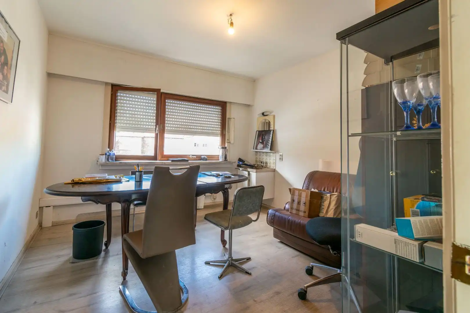 ZEER RUIME LOODS (3000m²) + WONING/BUREEL ! foto 19