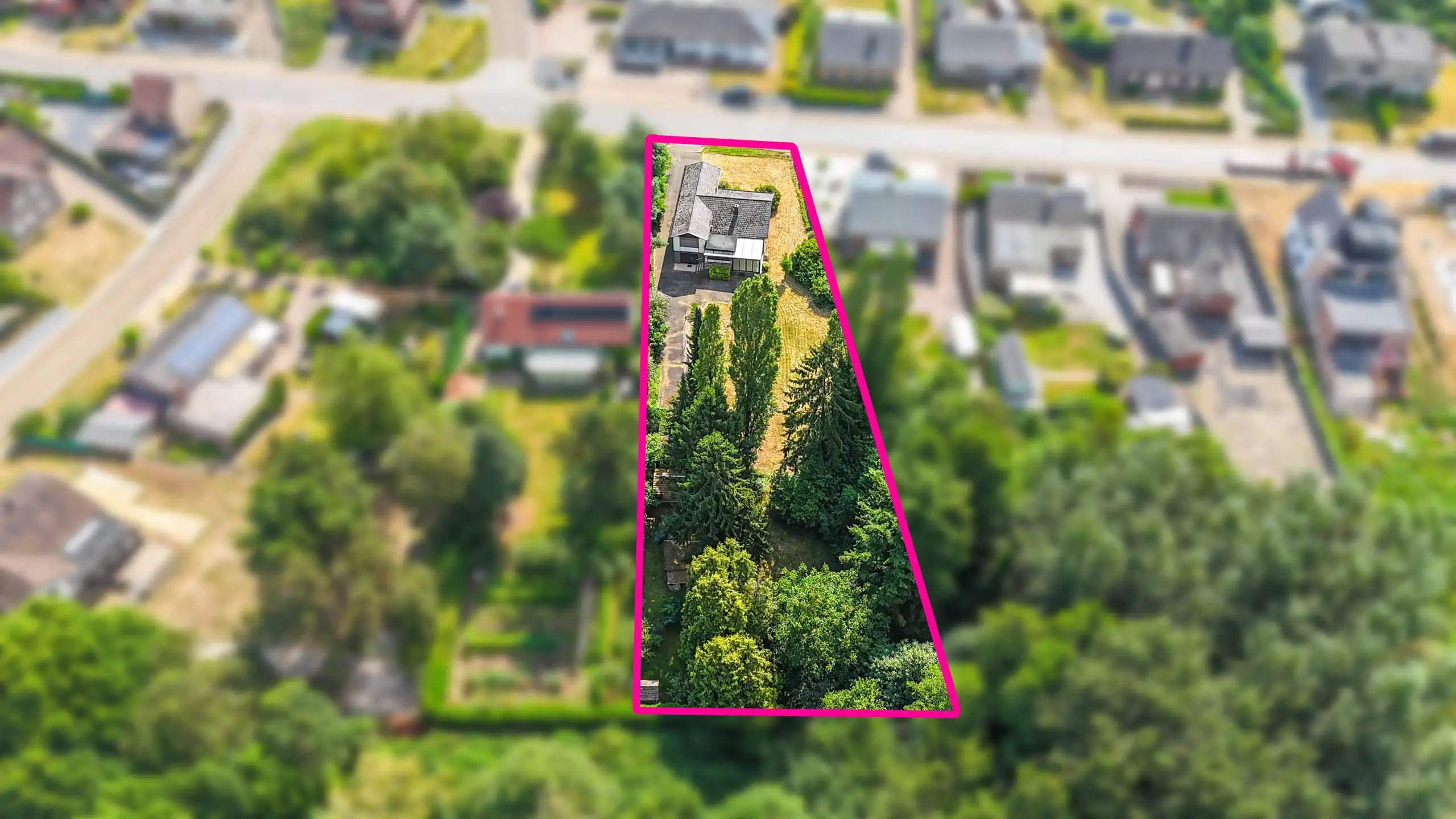 Ruime split-levelwoning met 3 slaapkamers op groot perceel! foto 38