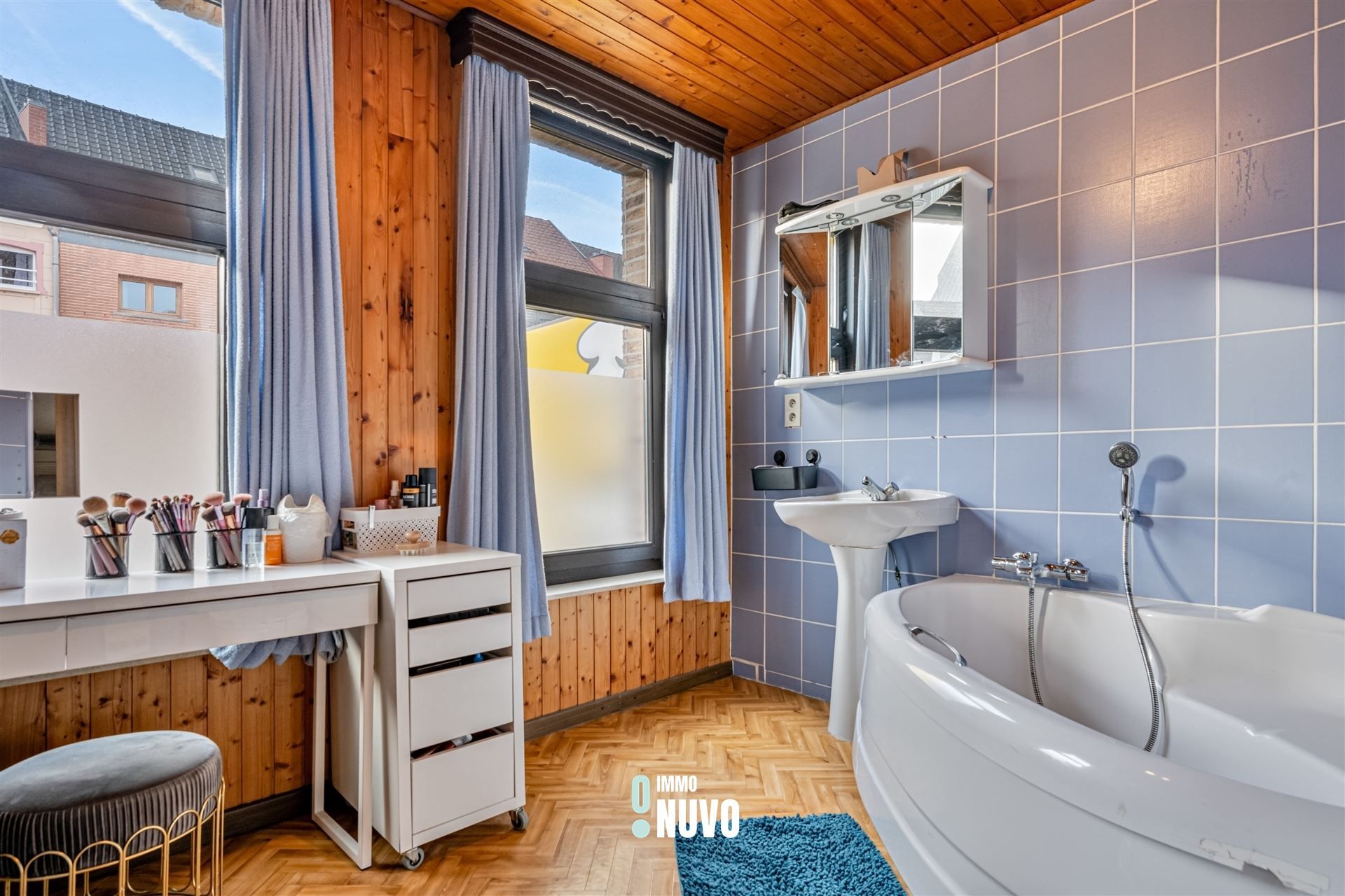 Handelspand met woonst op commerciële ligging te Aalst foto 13