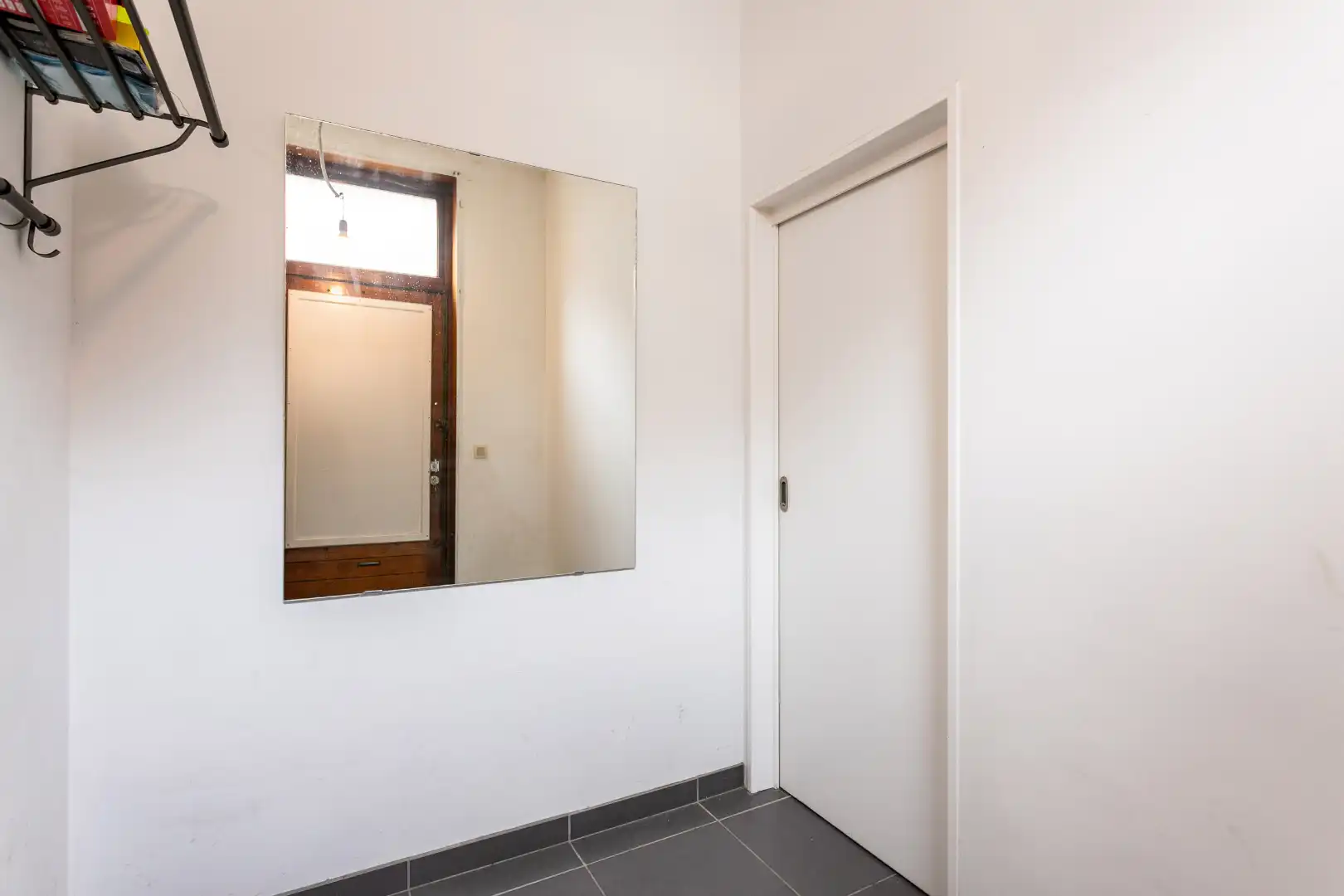Instapklare woning (EPC B) met 3 slpk, 2 badk en terras te Halle (nabij station) foto 2