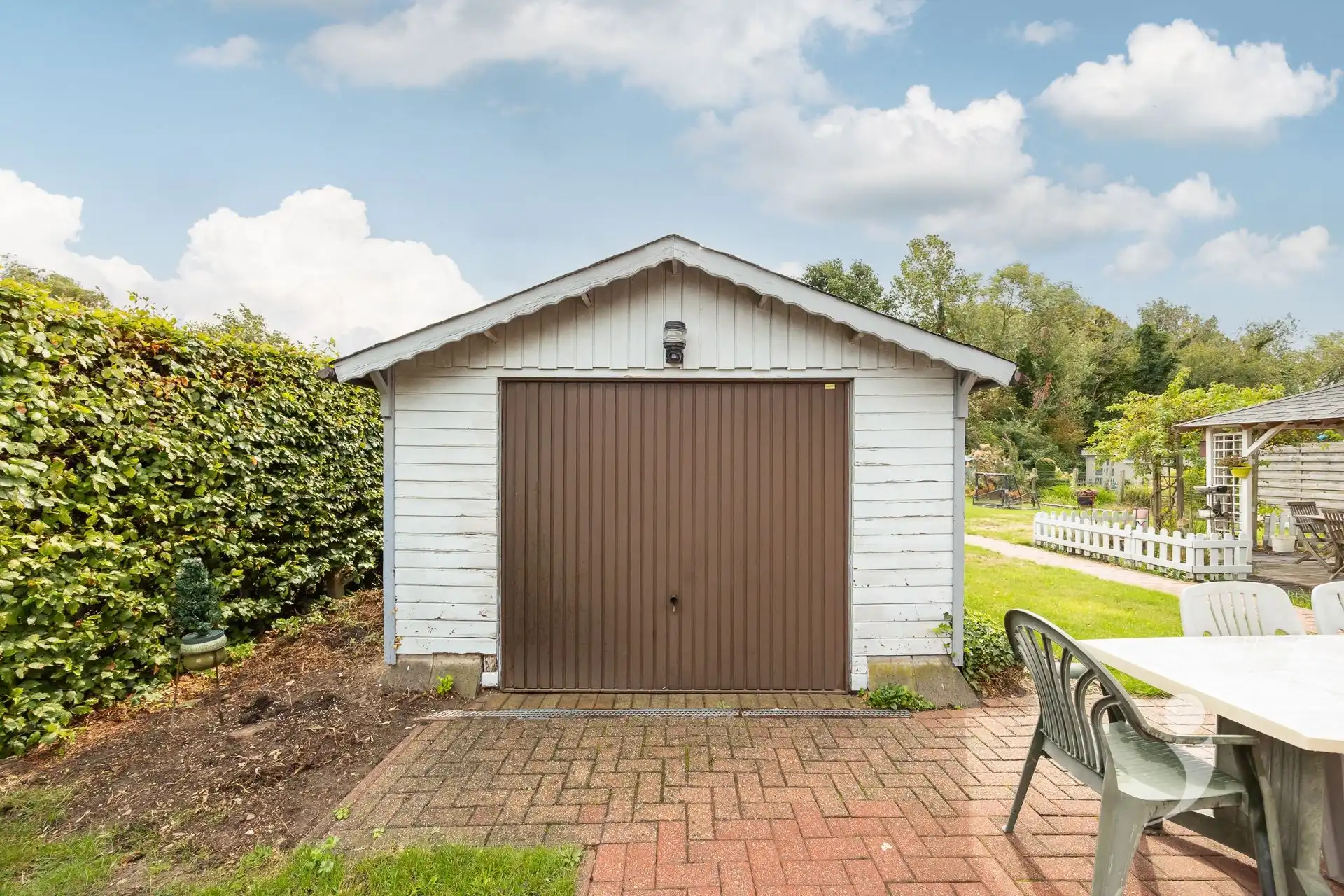 Instapklare woning in zeer rustige woonwijk! foto 27