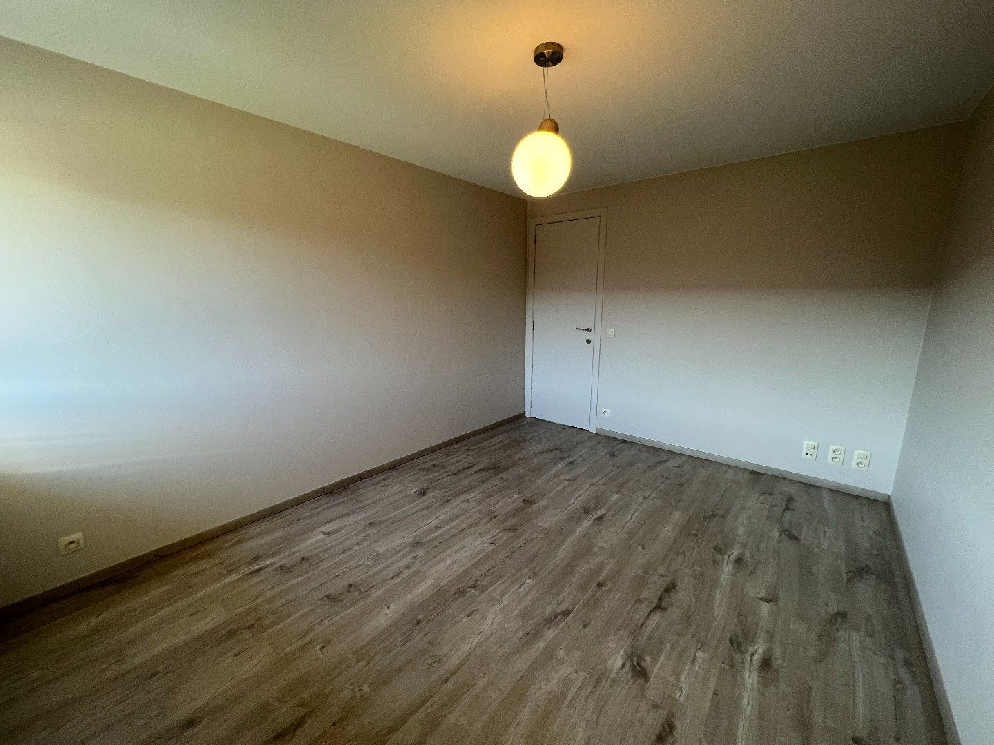 NIEUWBOUWWONING MET 3 SLAAPKAMERS, TUIN EN GARAGE IN ELVERDINGE foto 15