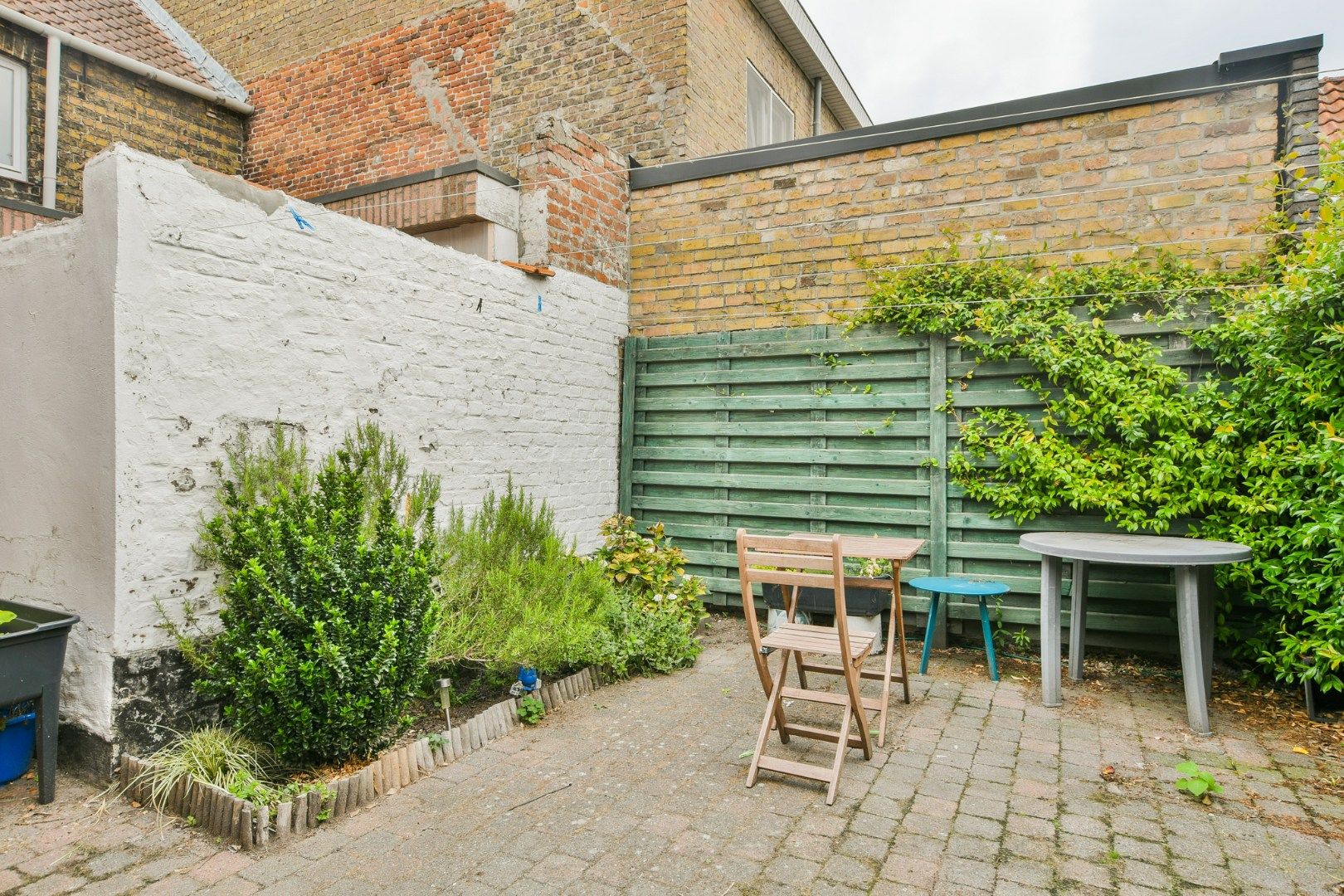 Gezellige hoekwoning met stadstuin in St-Andries foto 5