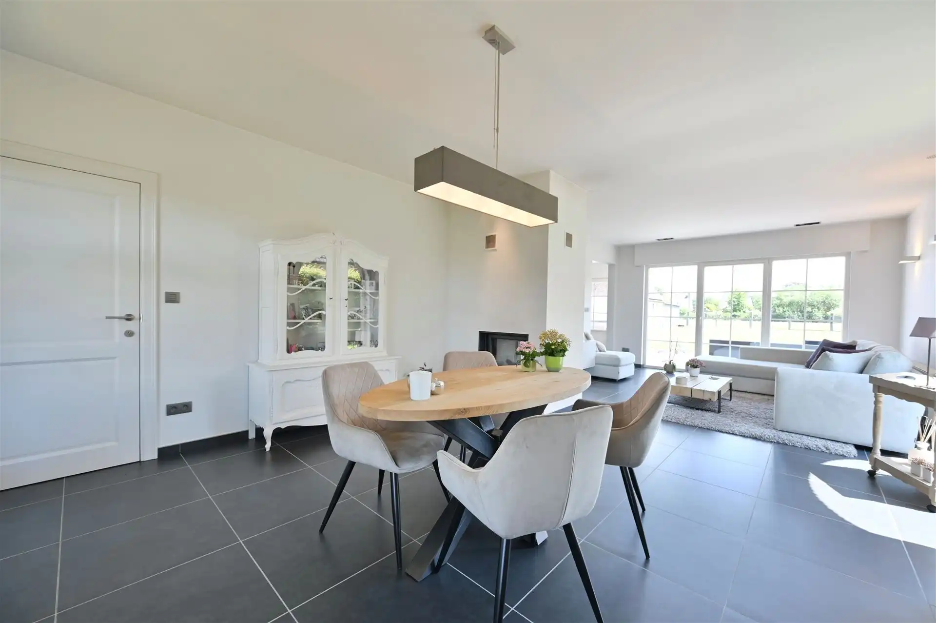 Exclusieve villa met ruimte, kwaliteit en wooncomfort foto 3
