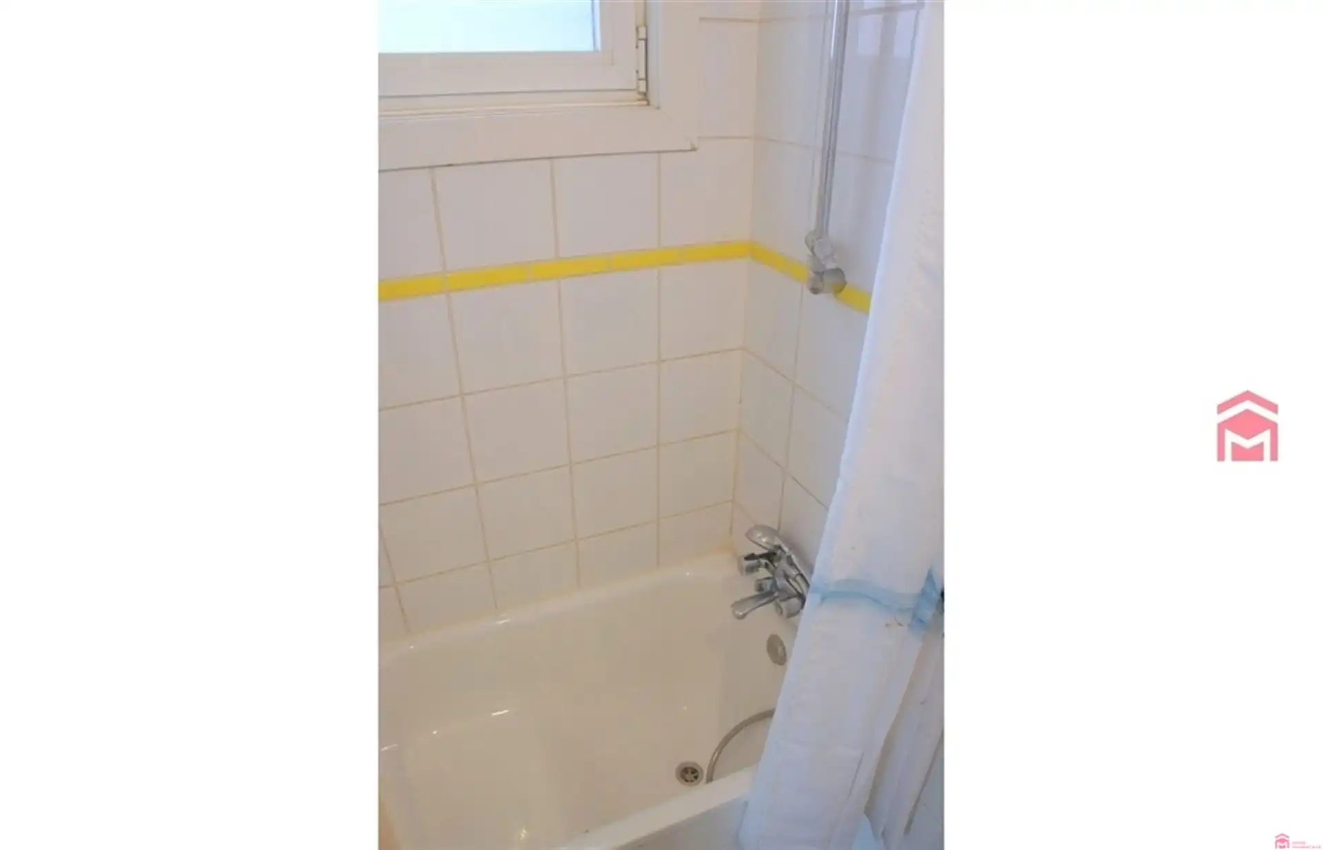 Centraal gelegen hoekappartement foto 7