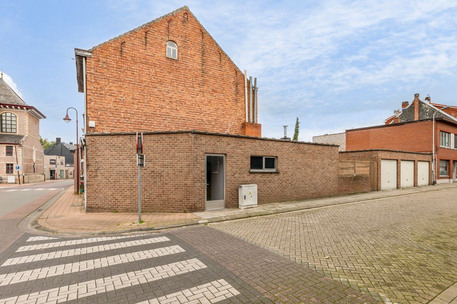 Woning met mogelijkheid tot handelsruimte foto 6