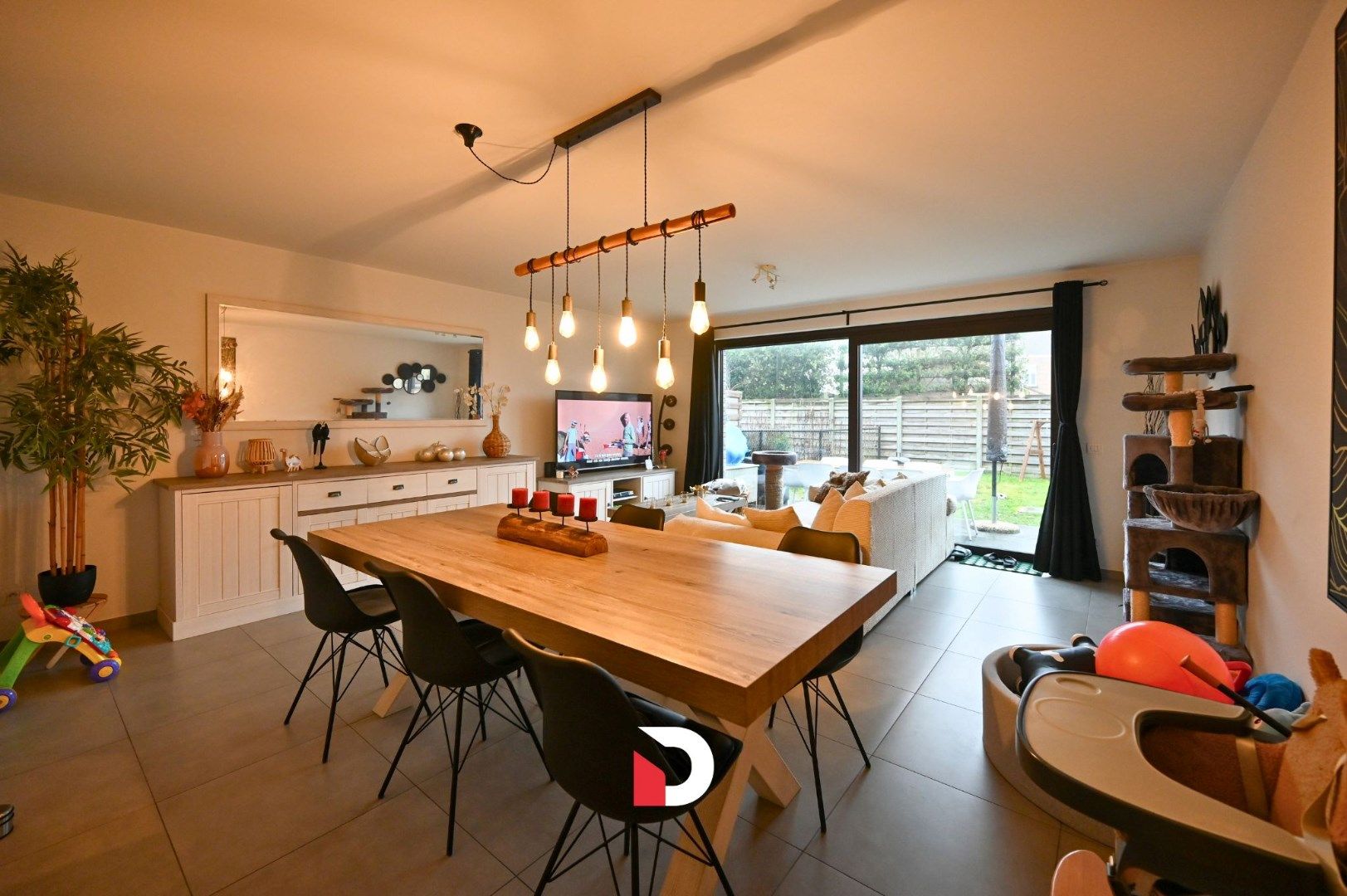 Nieuwbouwwoning ('2019) in een kleinschalig woonproject op een toplocatie. foto 4