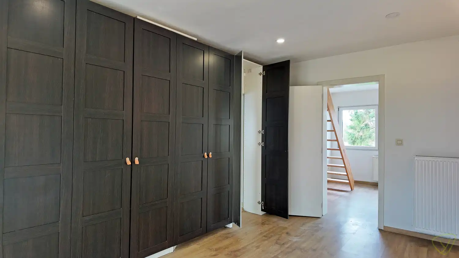 Volledig vernieuwde woning met luxueuze afwerking in Gentweg, Lembeke! foto 19