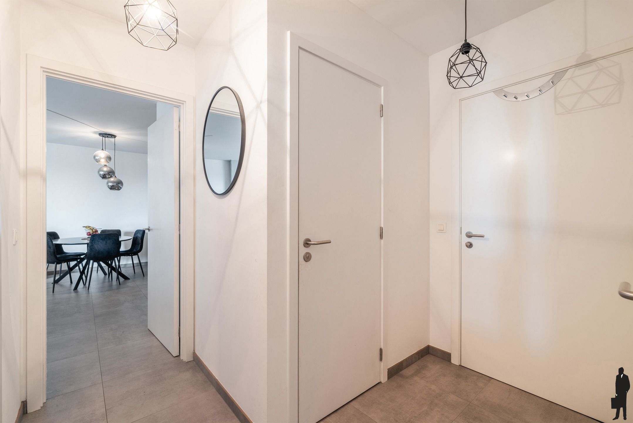 Mooi, instapklaar 2 slpk. appartement in "De zagerij" te Minderhout. foto 4