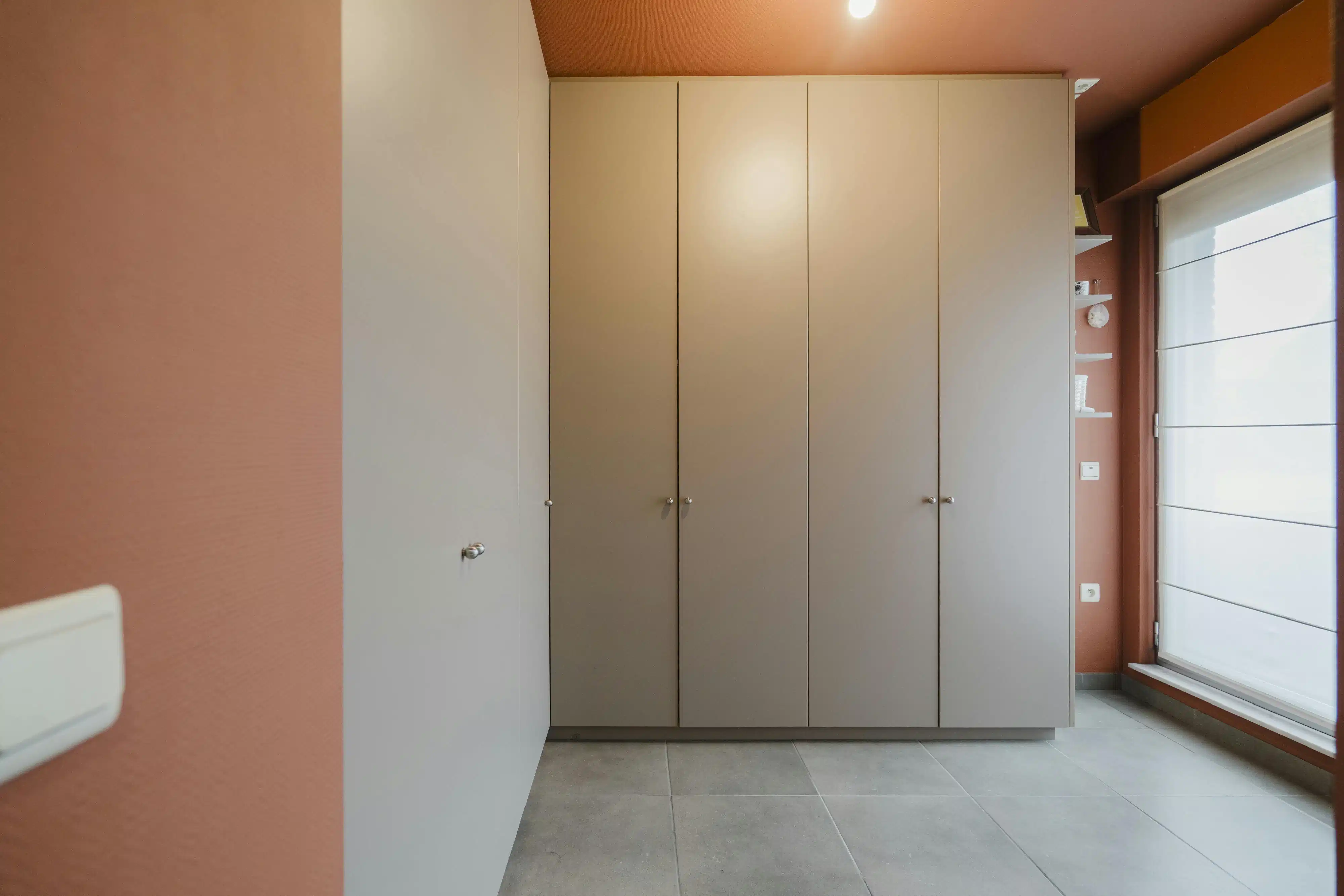 Instapklaar appartement te koop nabij centrum Kortrijk! foto 15