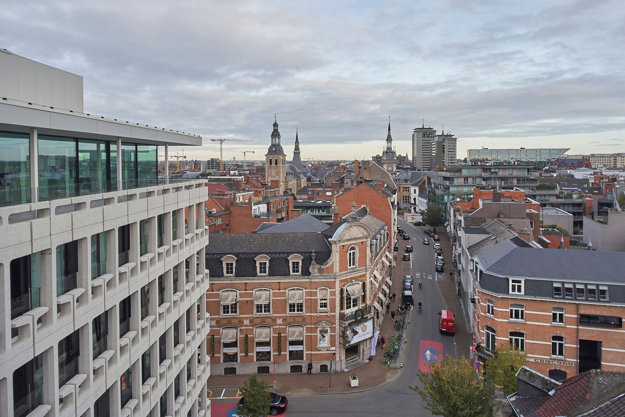 ULTIEME LUXE EN COMFORT: PENTHOUSE OP ZESDE VERDIEP foto 7