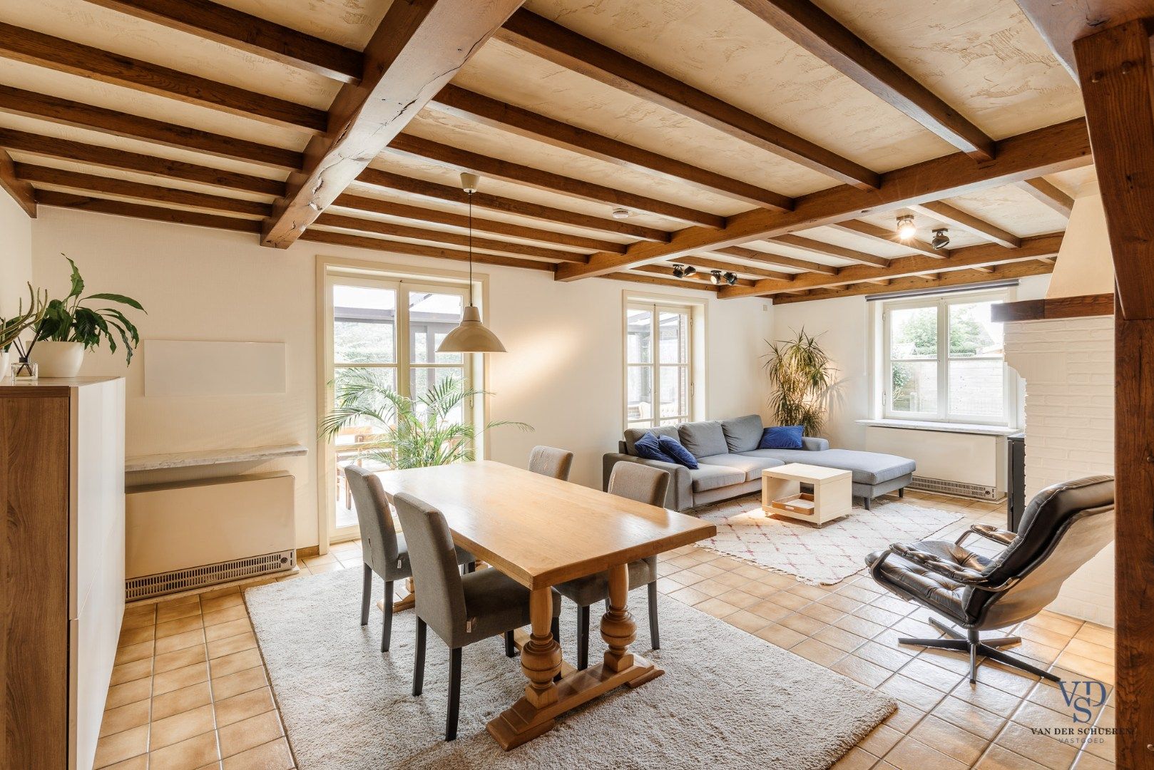 Bijzonder ruime (295m²) gezinswoning in Asper  foto 3