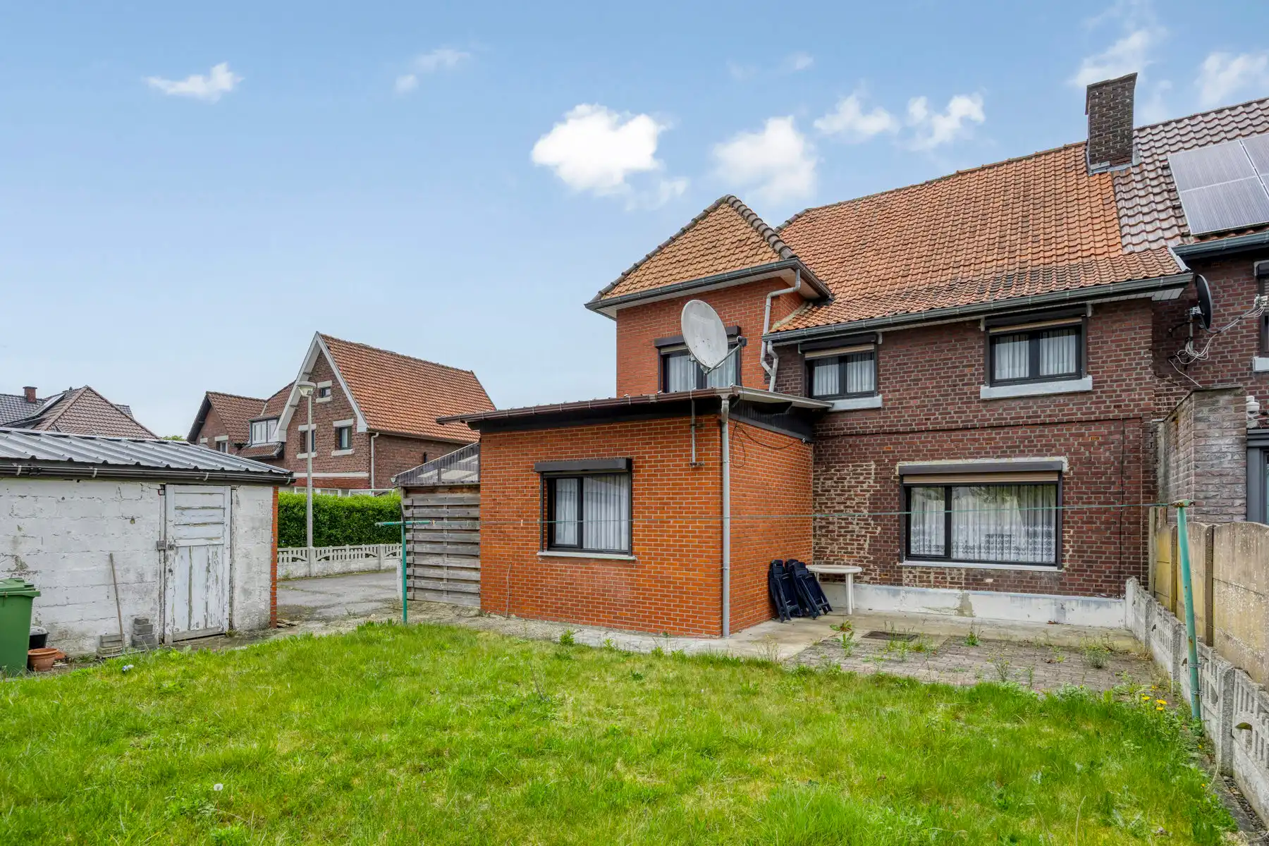 Te renoveren mijnwerkerswoning met 4 slaapkamers, en 2 badkamers. foto 6
