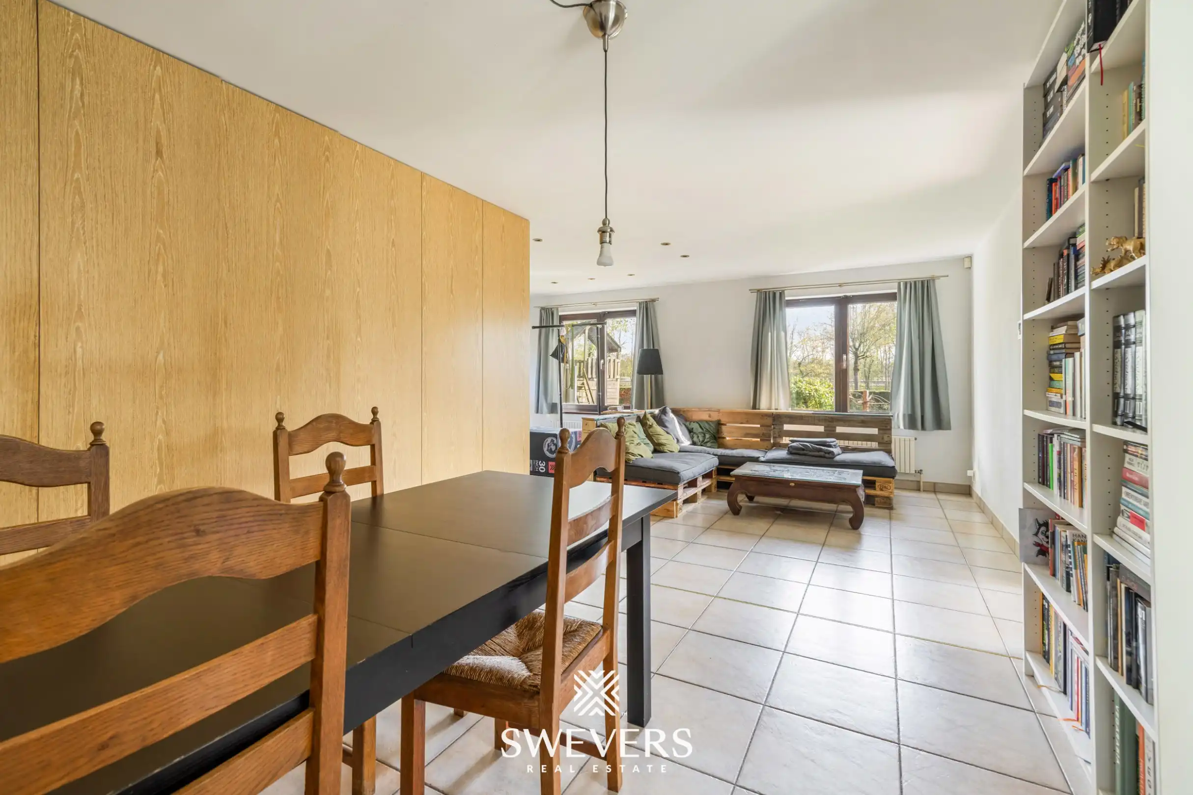 Ruime open bebouwing met 5 slaapkamers en grote tuin in Diepenbeek foto 5