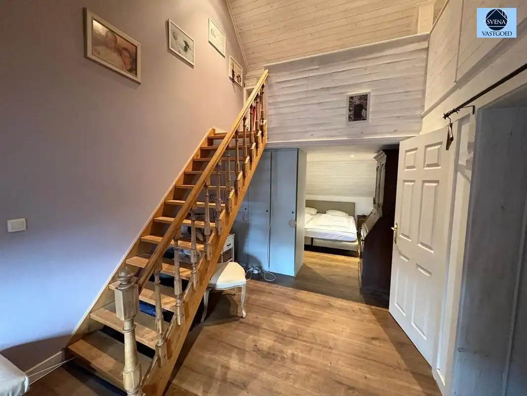 KARAKTERVOLLE WONING MET 5 SLAAPKAMERS foto 14