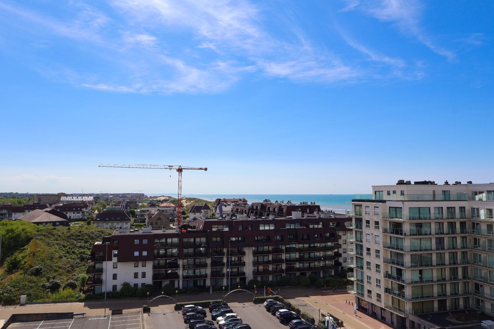 Penthouse met prachtig zonneterras en zeezicht! foto 17