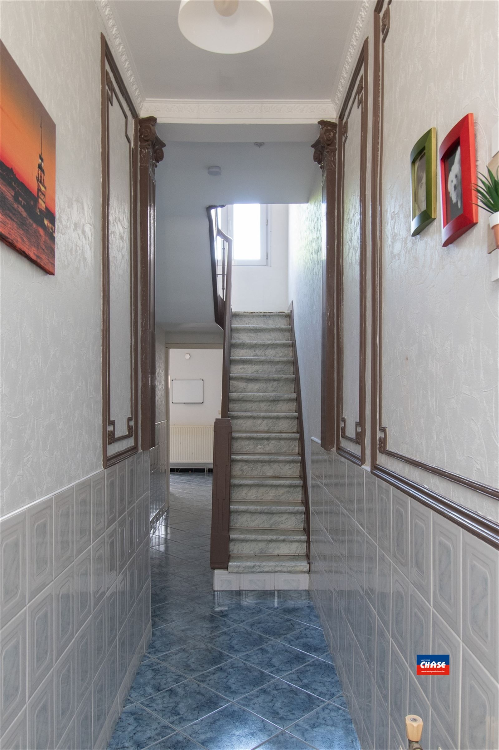 Instapklare woning met 4 slaapkamers en tuin foto 11
