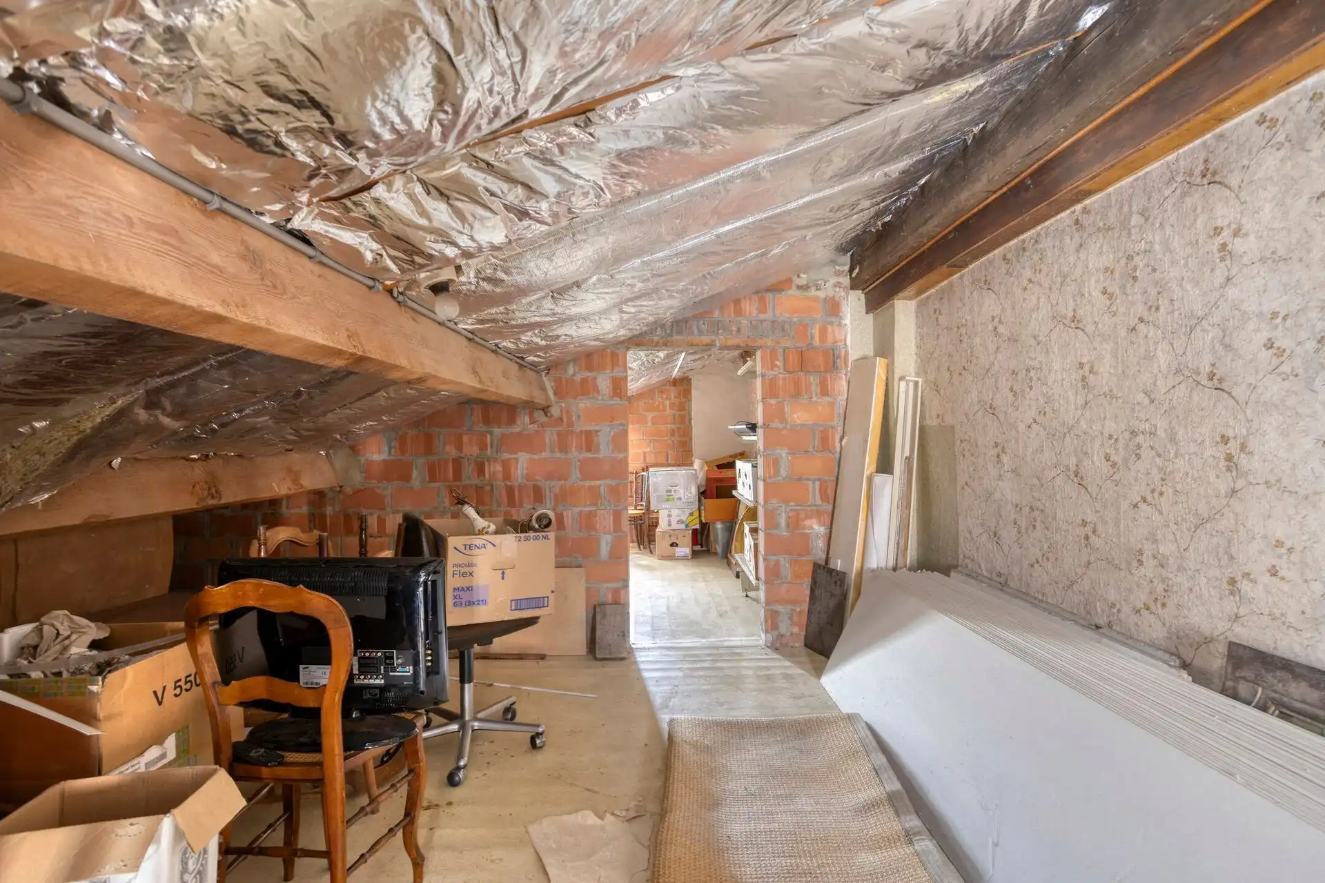 CENTRUM SINT-PIETERS-LEEUW : ruime 2-gevelwoning met atelier/commerciële ruimte (3 slpks) met grote tuin en private autostaanplaats foto 18