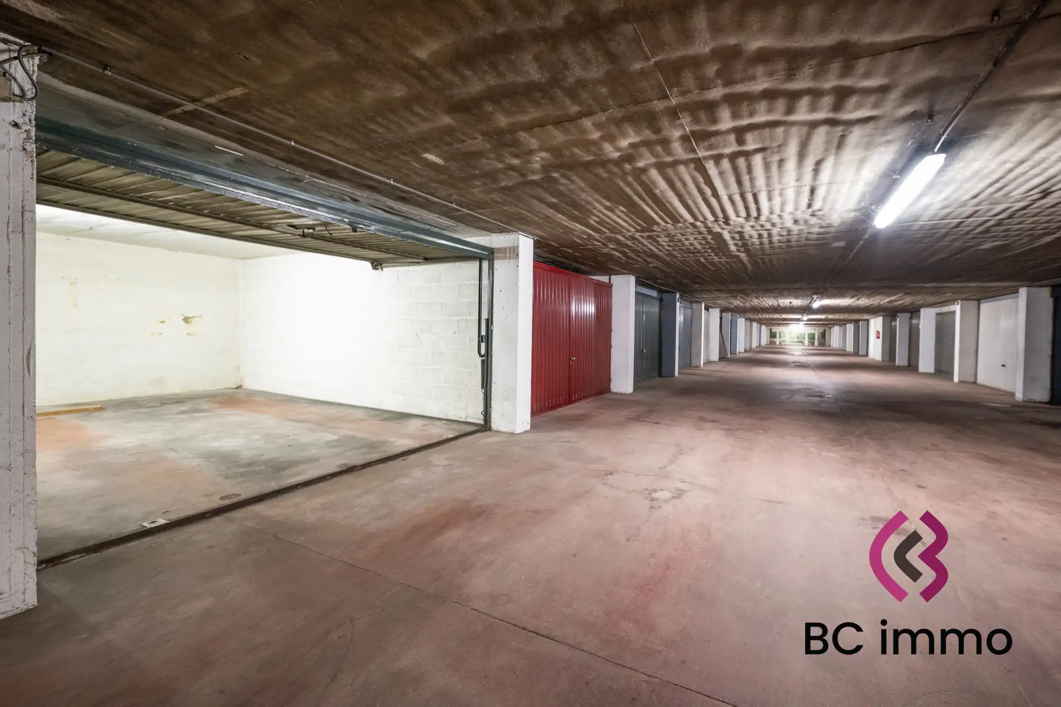 2 slaapkamer appartement met panoramisch uitzicht op toplocatie foto 25