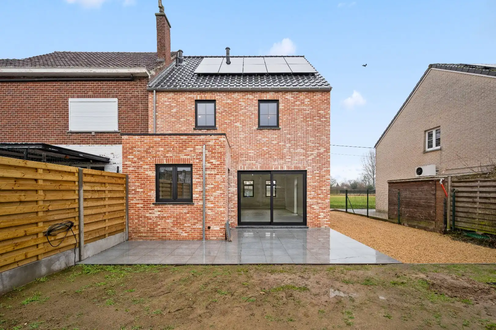 Prachtige nieuwbouw half open bebouwing met tuin en 3 slaapkamers te Zoutleeuw. foto 19