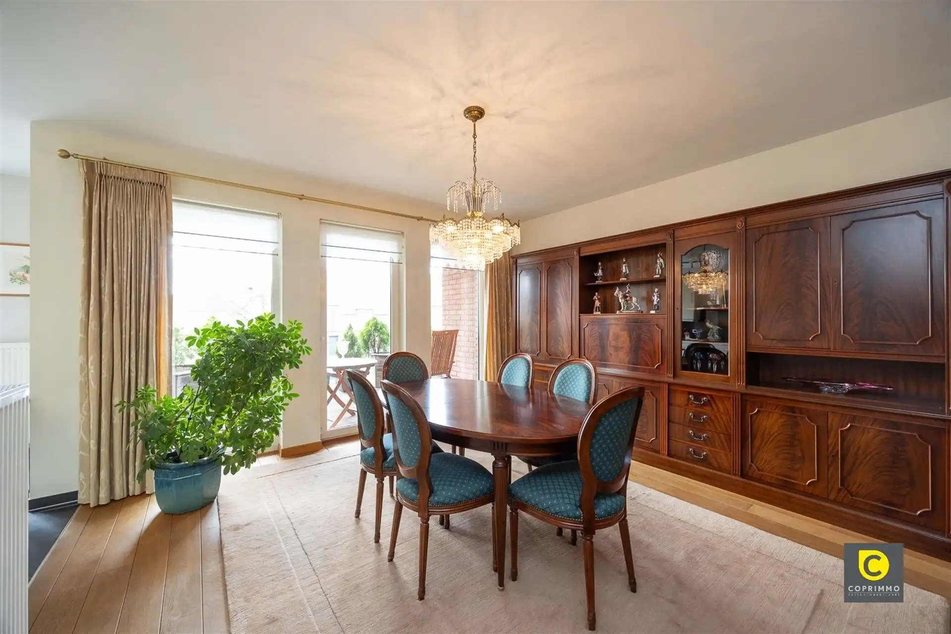 Ruim en verzorgd appartement  foto 4