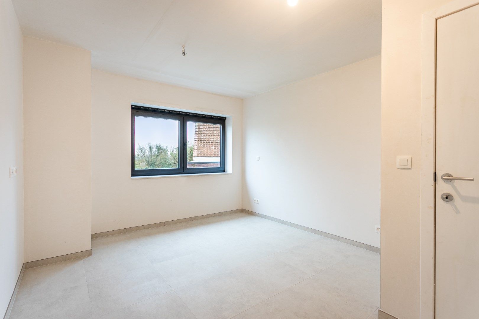 Duplex 3 slpk, terras en 2 autostaanplaatsen foto 12