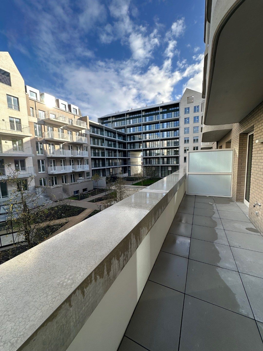 Prachtig nieuwbouwappartement met 2 slk, 2 terrassen en parking foto 15