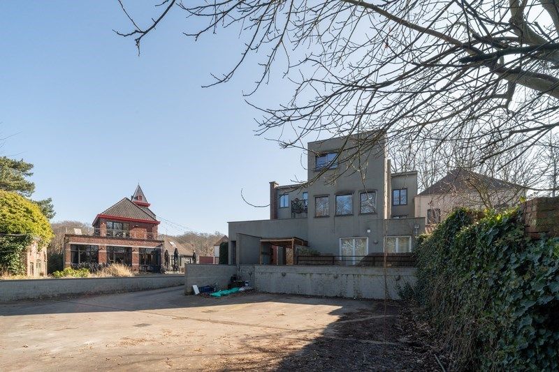 GELIJKVLOERS APPARTEMENT MET AUTOSTAANPLAATS foto 9