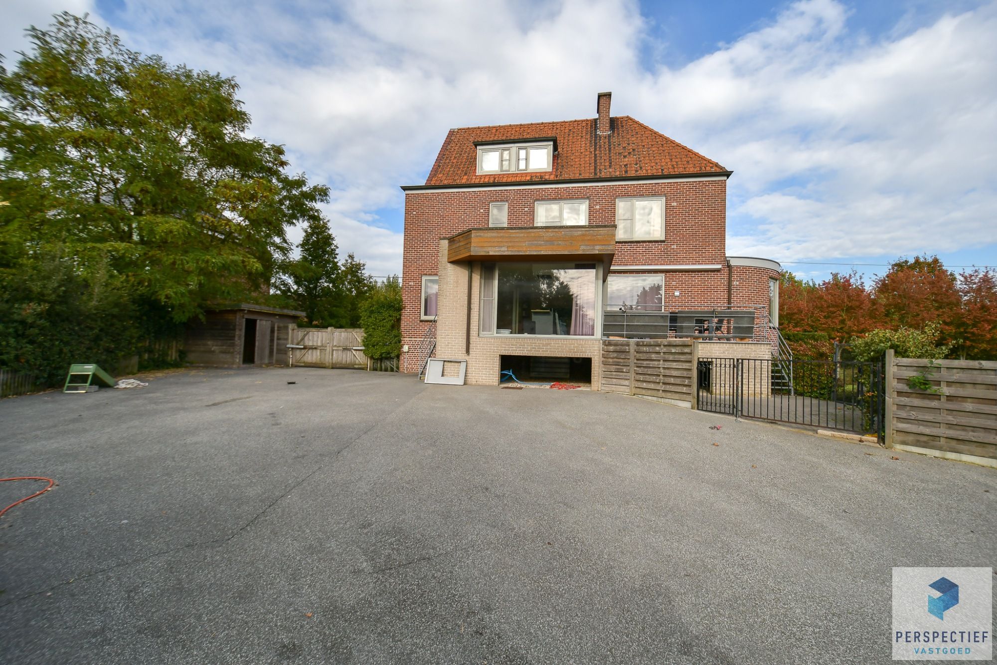 Karaktervolle villa met 5 slpk en atelier op 2291m² te Rollegem foto 35