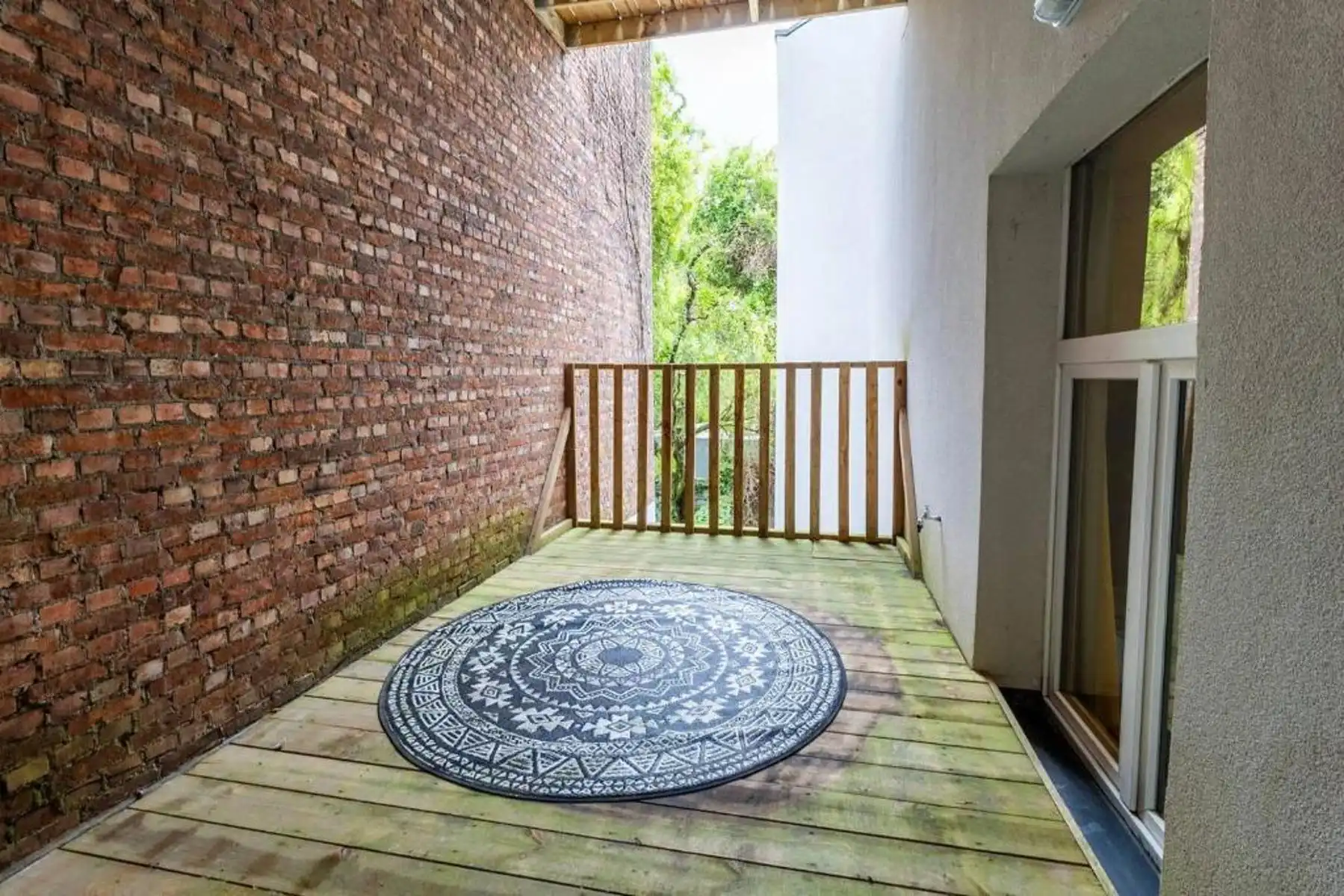 1SLK-appartement met uitzicht op de Antwerpse ZOO! foto 11