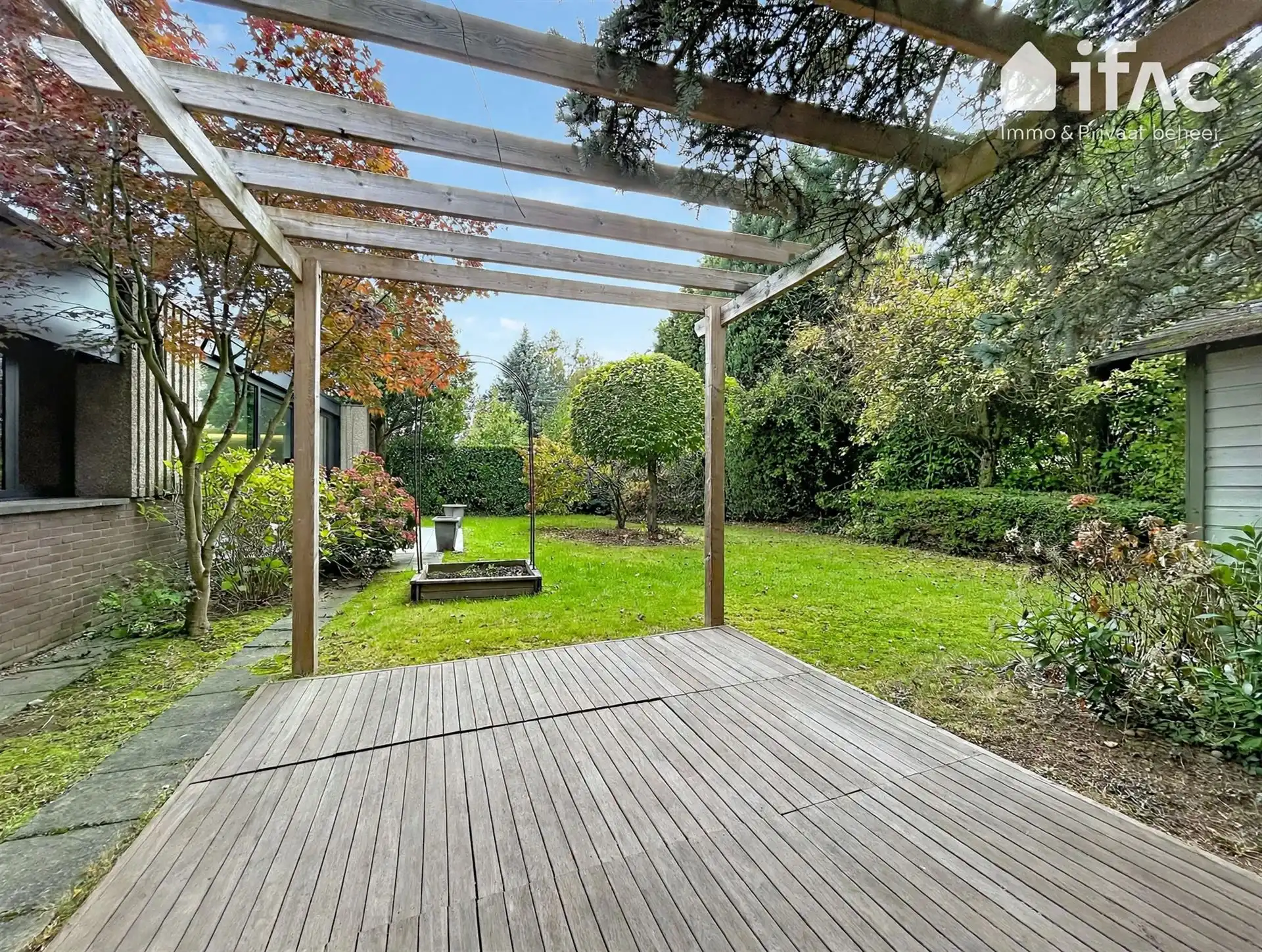 Zeer ruime bungalow voorzien van zonnepanelen  foto 10