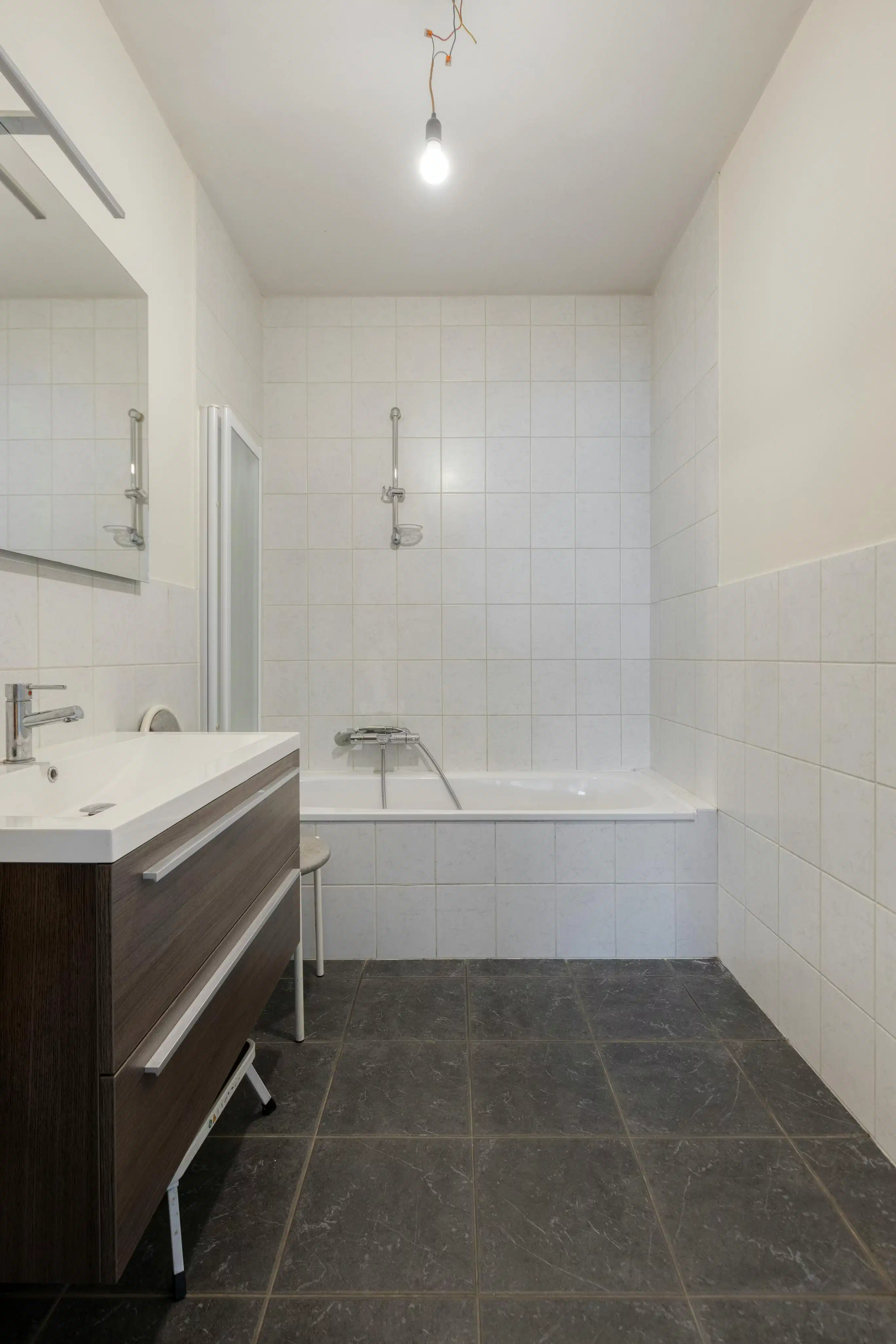 Instapklaar gelijkvloers appartement te koop te Kalmthout! foto 16