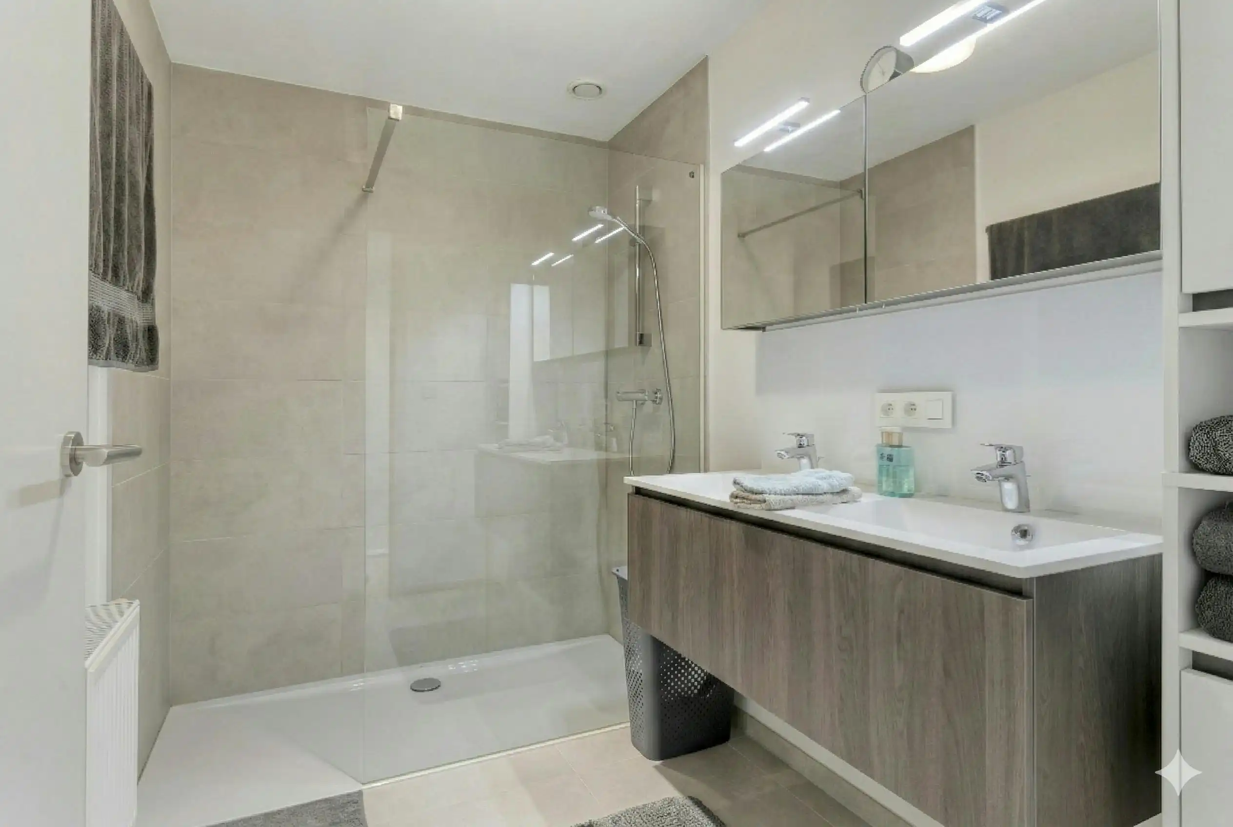 Recent appartement met spectaculair zicht te koop in Eke foto 9