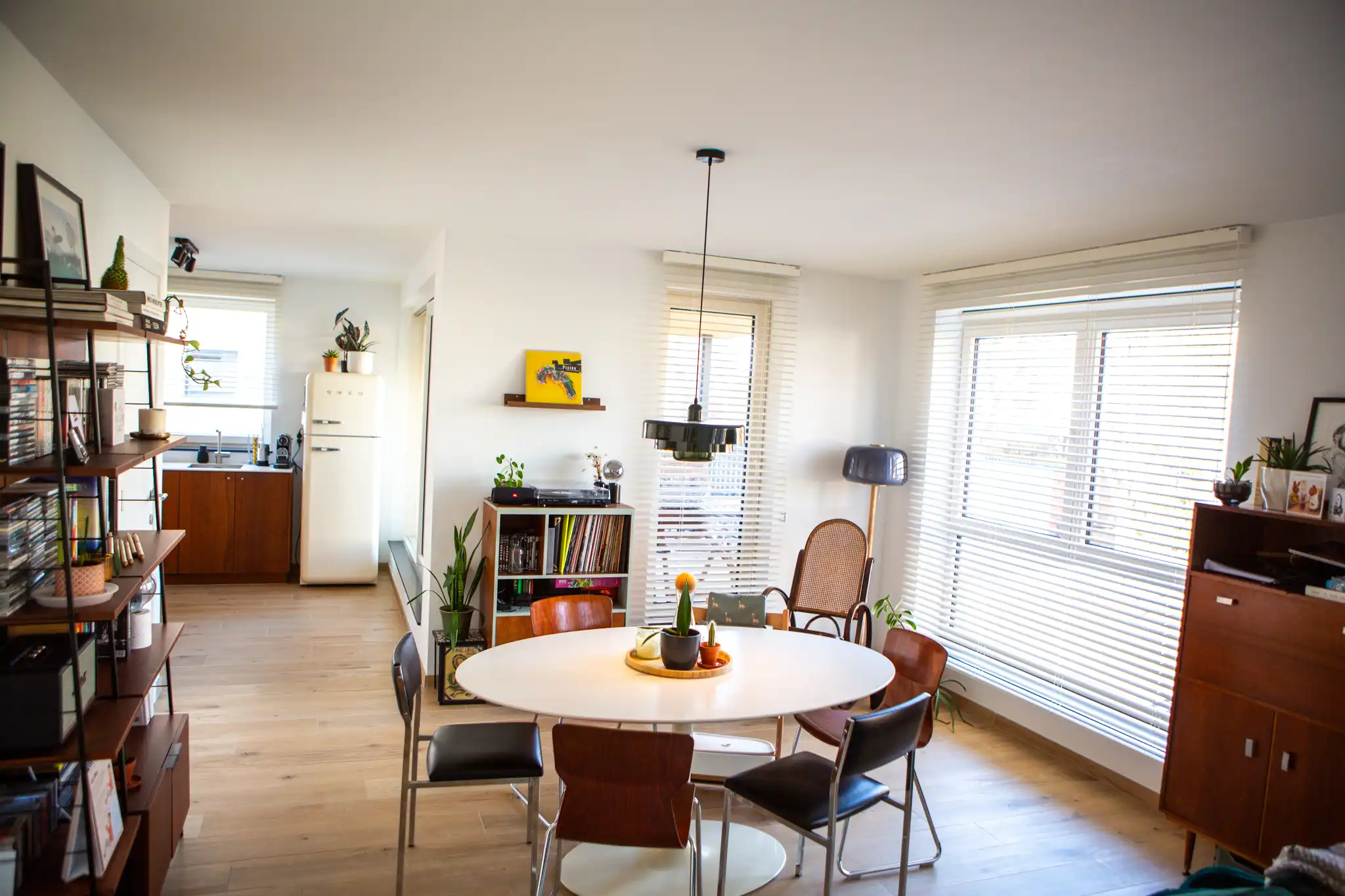 Lichtrijk 2-slaapkamerappartement foto 3