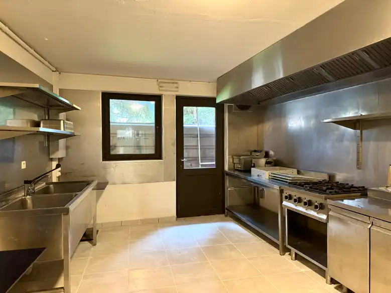 HANDELSPAND MET WOONST, TOP LOCATIE TE DIEST! foto 10