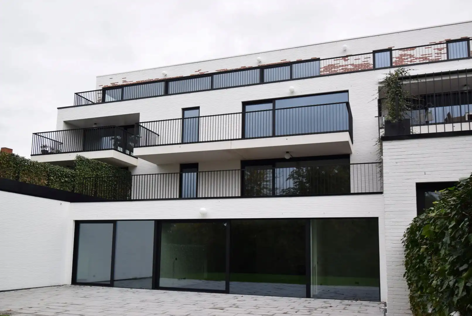 INSTAPKLAAR 1-SLAAPKAMER APPARTEMENT foto {{pictureIndex}}