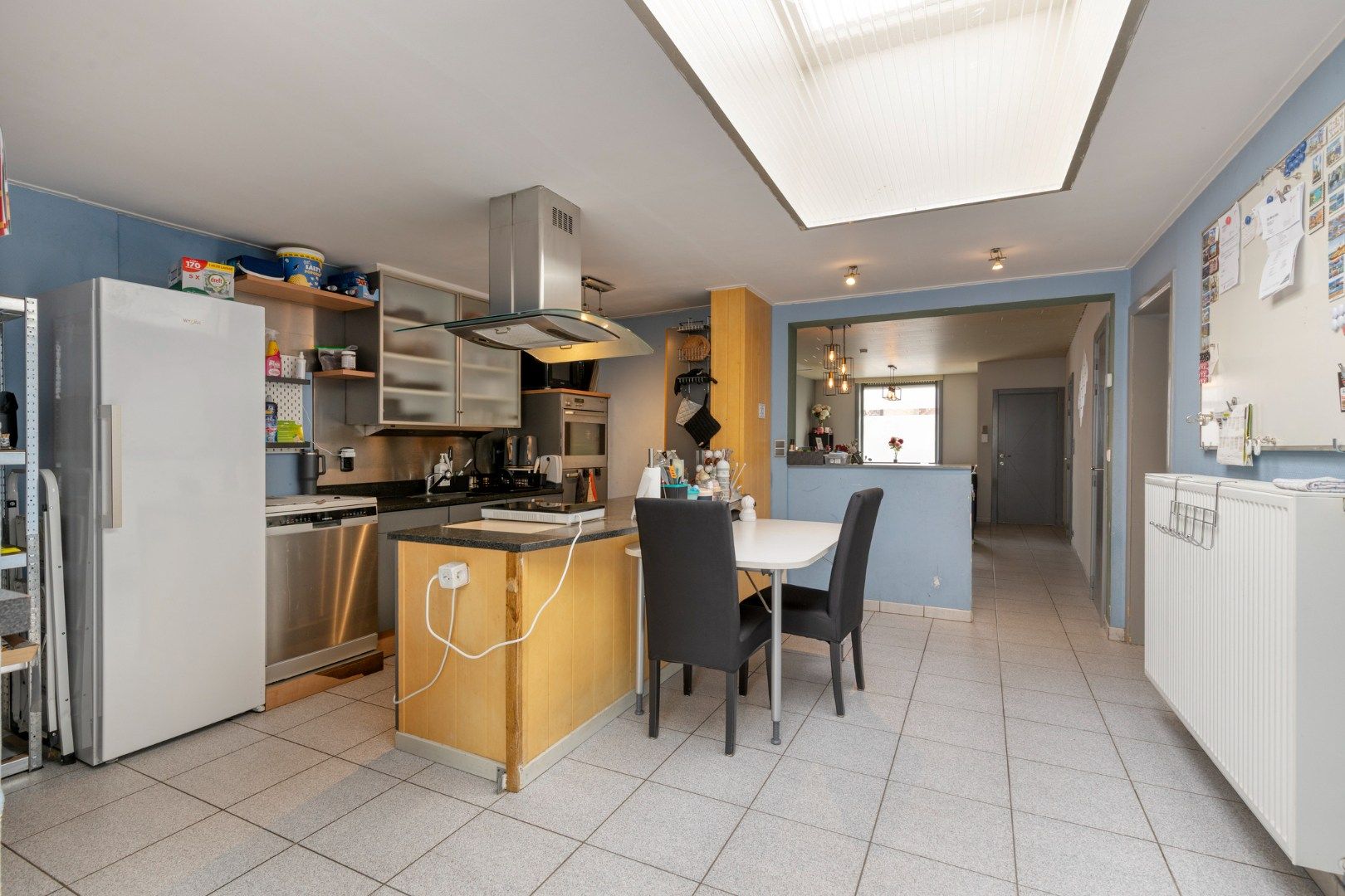Verrassend ruime woning met 5 slaapkamers en bureau! foto 6