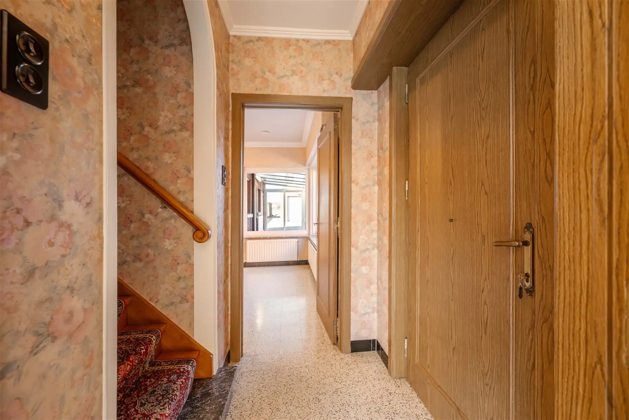 Halfopen woning op topligging te Dentergem foto 3