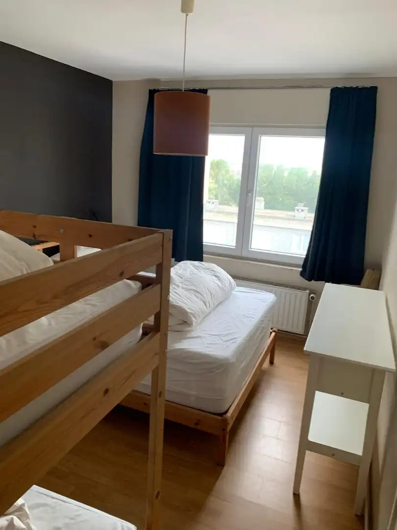 Gemeubeld appartement op zeedijk - frontaal zeezicht foto 4