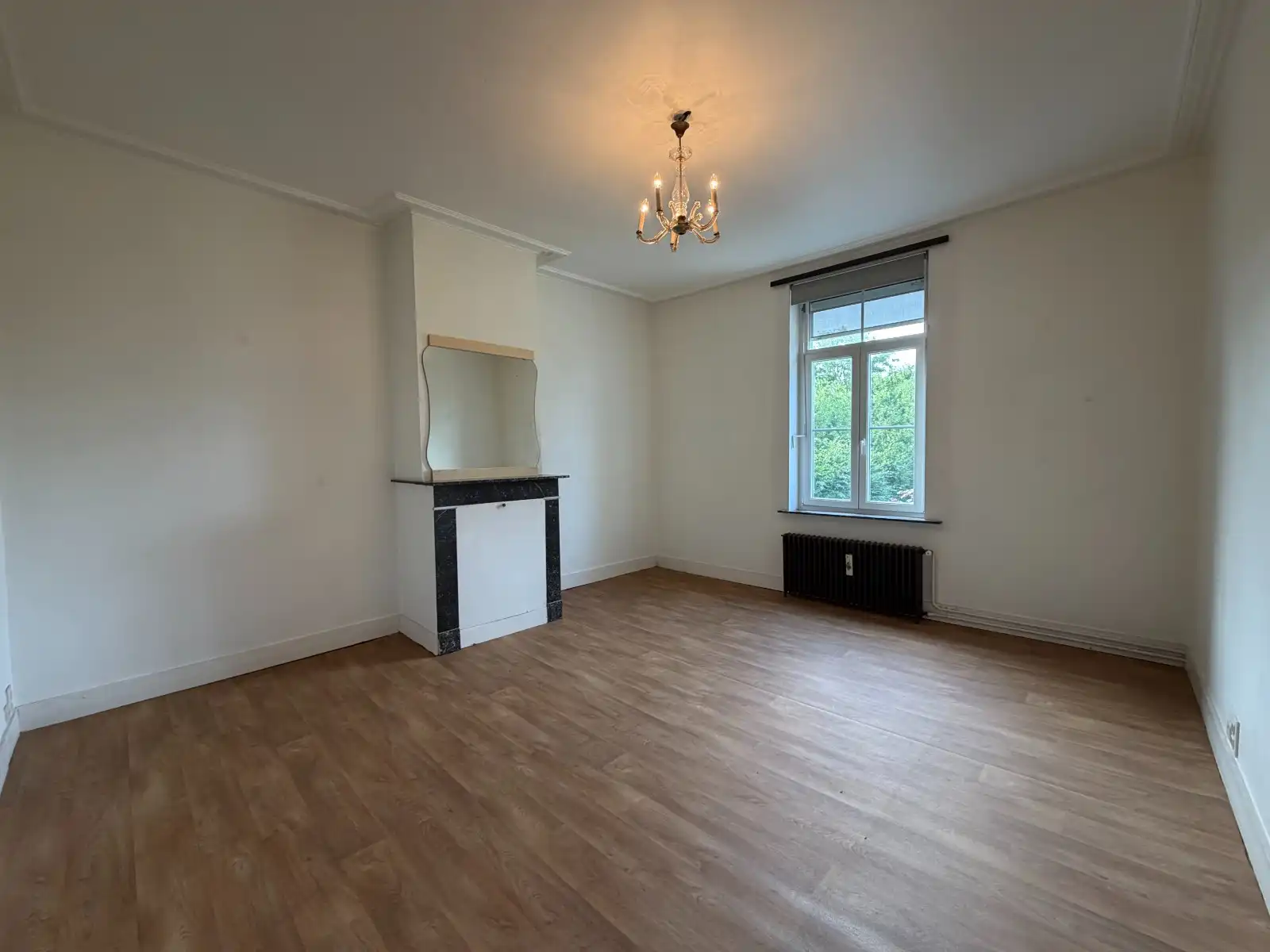 Prachtig herenhuis in het centrum van Kruishoutem foto 17