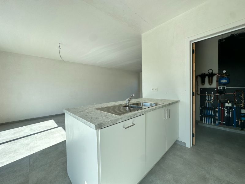 RUSTIG GELEGEN ENERGIE ZUINIGE NIEUWBOUW WONING (3 slpka) foto 6