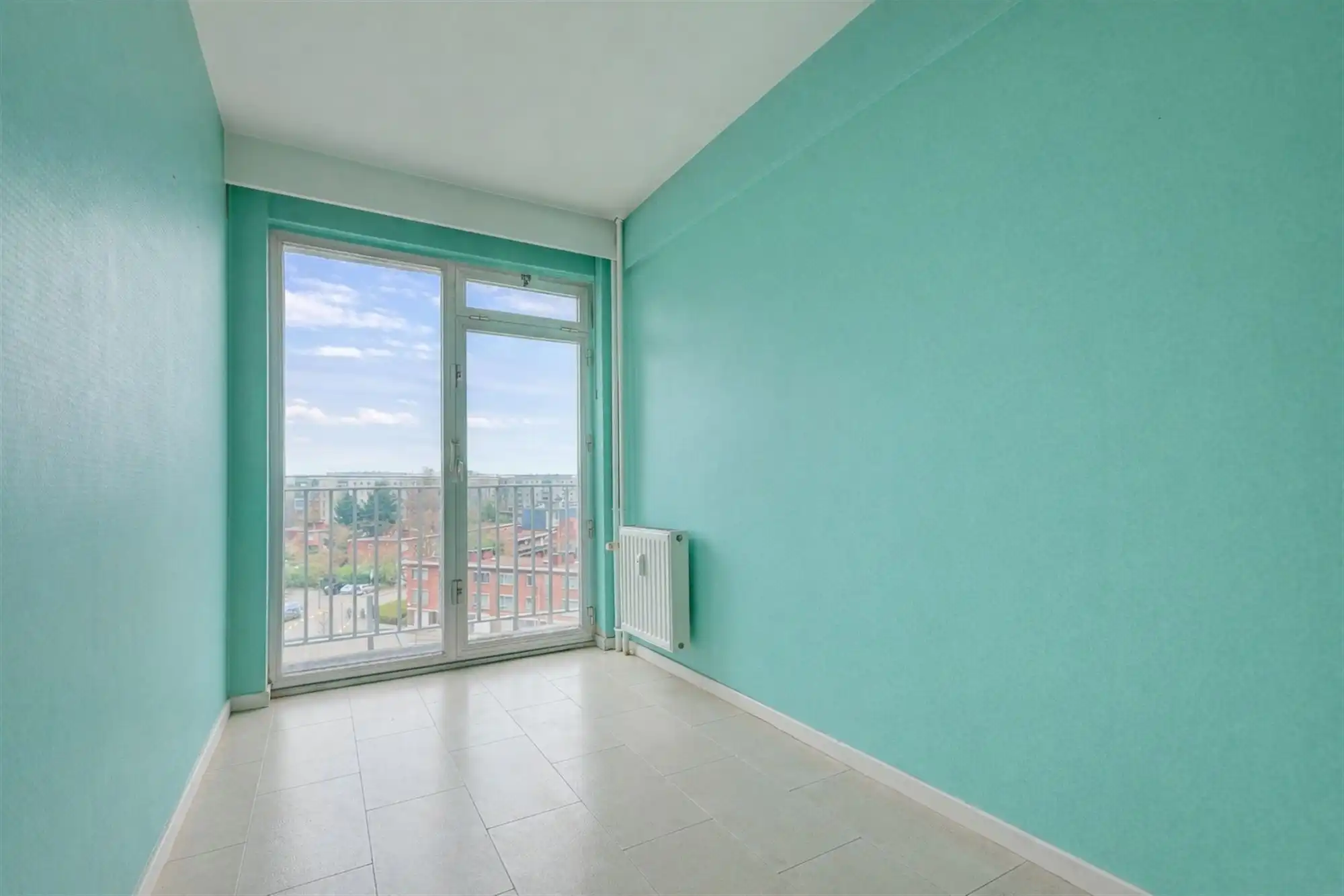 Appartement met 2 slaapkamers, terras + parking mogelijk foto 15