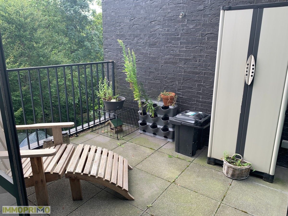 Prachtig recent nieuwbouwappartement met 2 slaapkamers en terras. foto 19