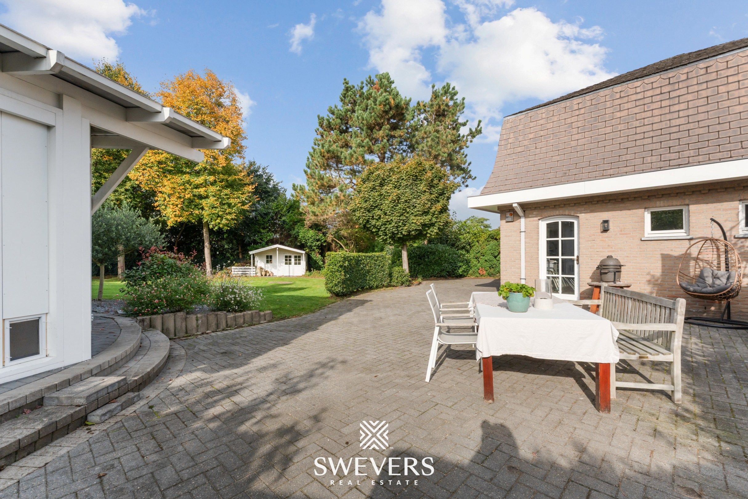 Klassieke villa op royaal perceel foto 35
