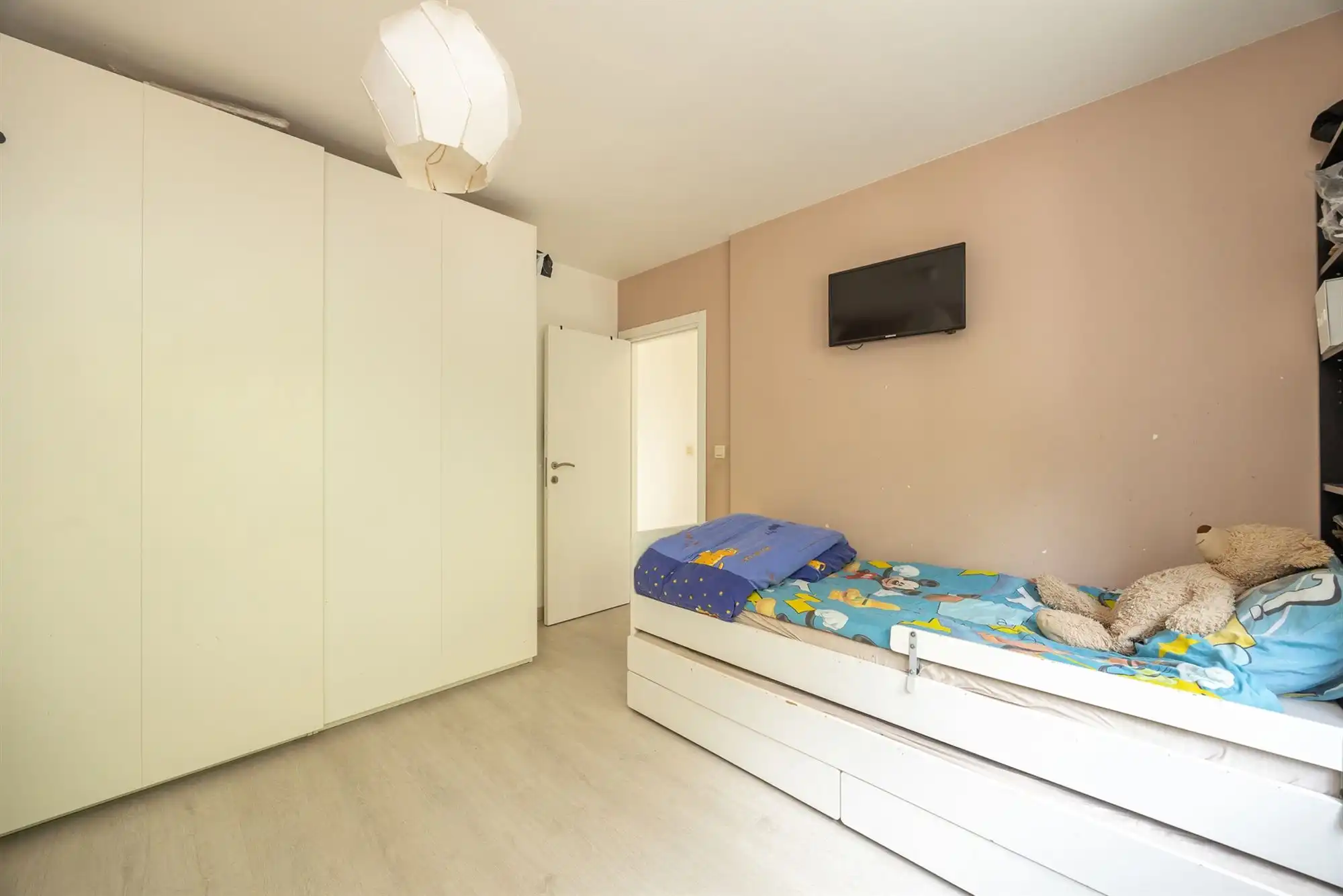 Moderne duplex met twee slaapkamers en parking foto 13