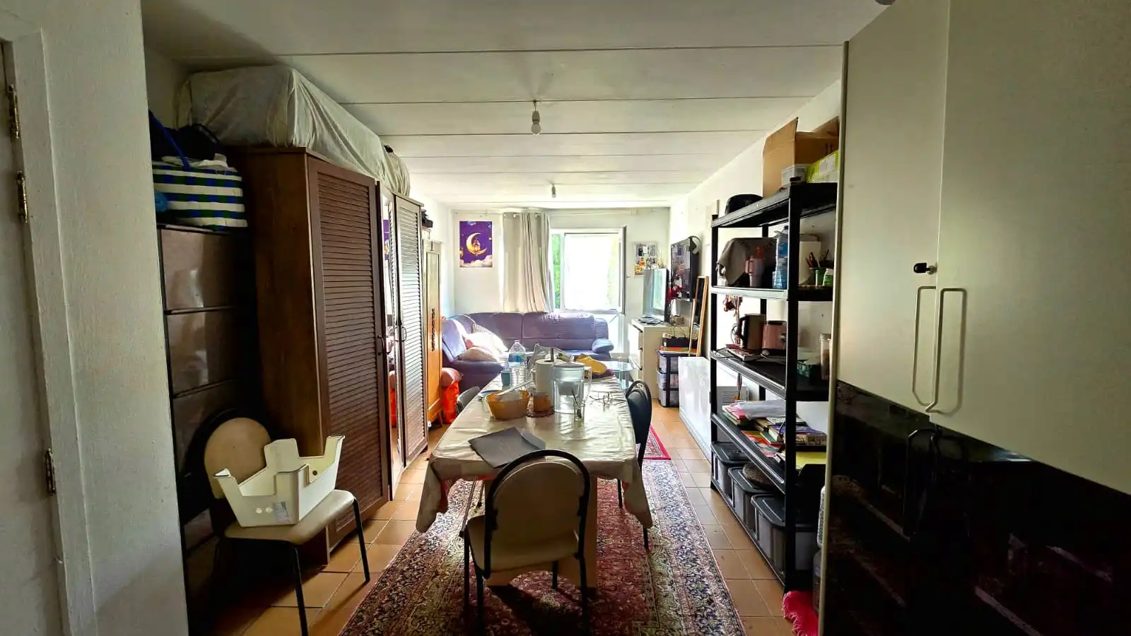 1-slaapkamerappartement op 2de verdiep met potentieel in Nieuwe Kempen/Genk foto 3